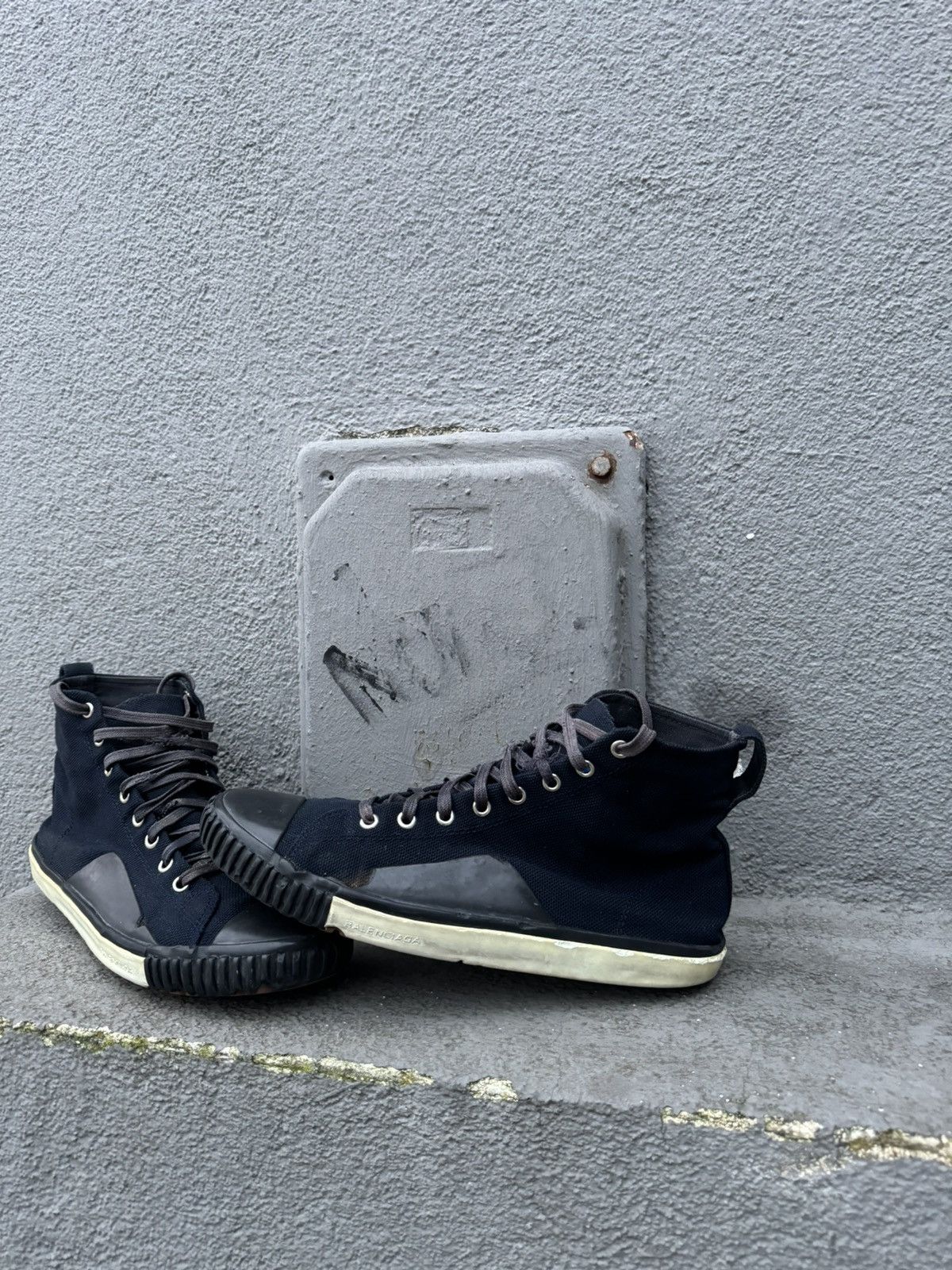 Balenciaga × Vintage Vintage Balenciaga Trainers Canvas Avangard Hihg Top Size US 9.5 / EU 42-43 - 2 Thumbnail