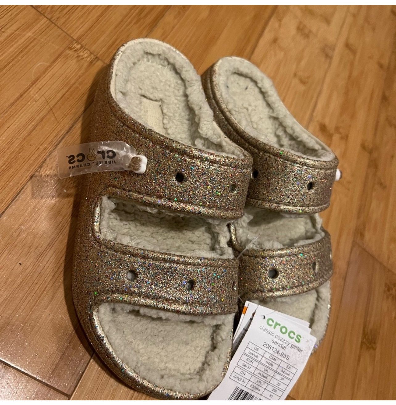 Crocs Crocs gold sandals Size US 5 / IT 35 - 1 Thumbnail