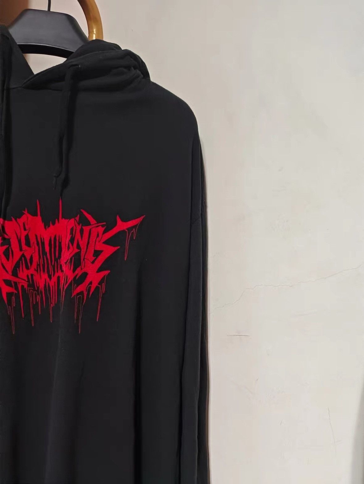 Vetements Vetements Hoodie Size US M / EU 48-50 / 2 - 3 Thumbnail