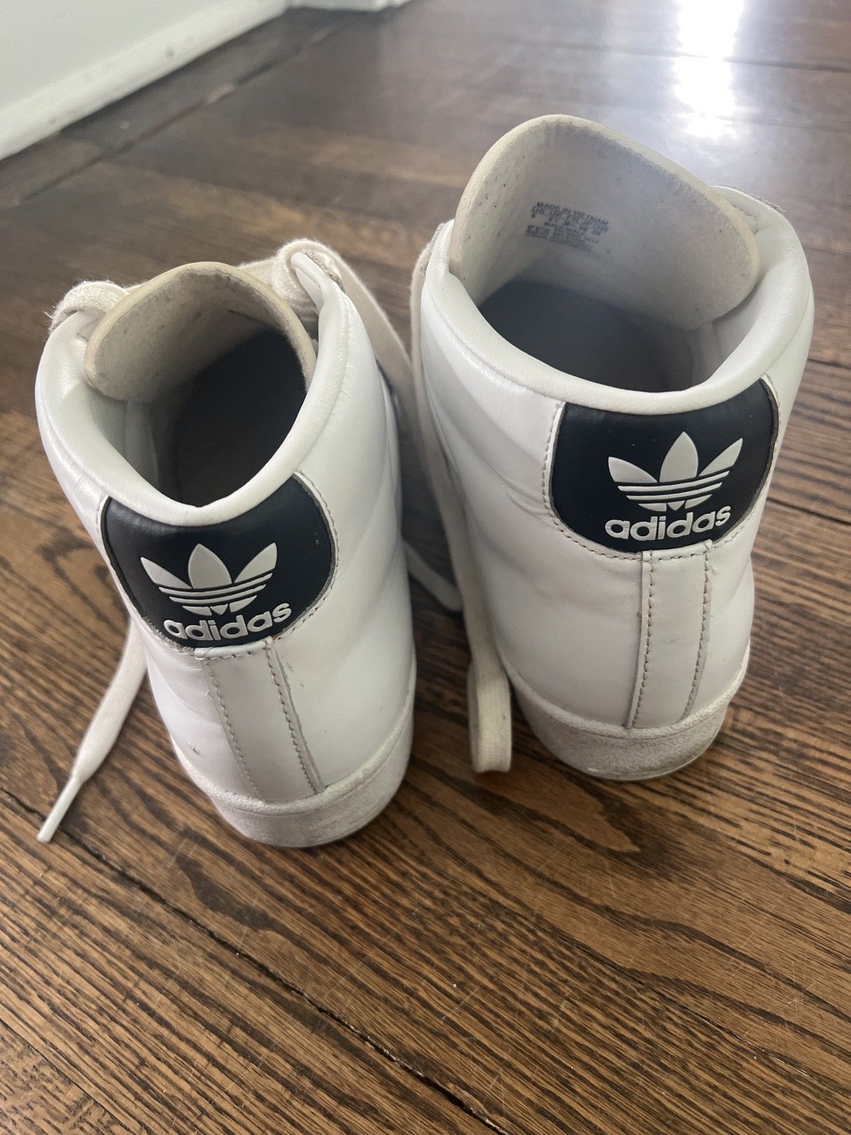 Adidas 2015 Adidas Nigo Pro Model Bearfoot White Men US 6/Women 7 Size US 6 / EU 39 - 5 Thumbnail