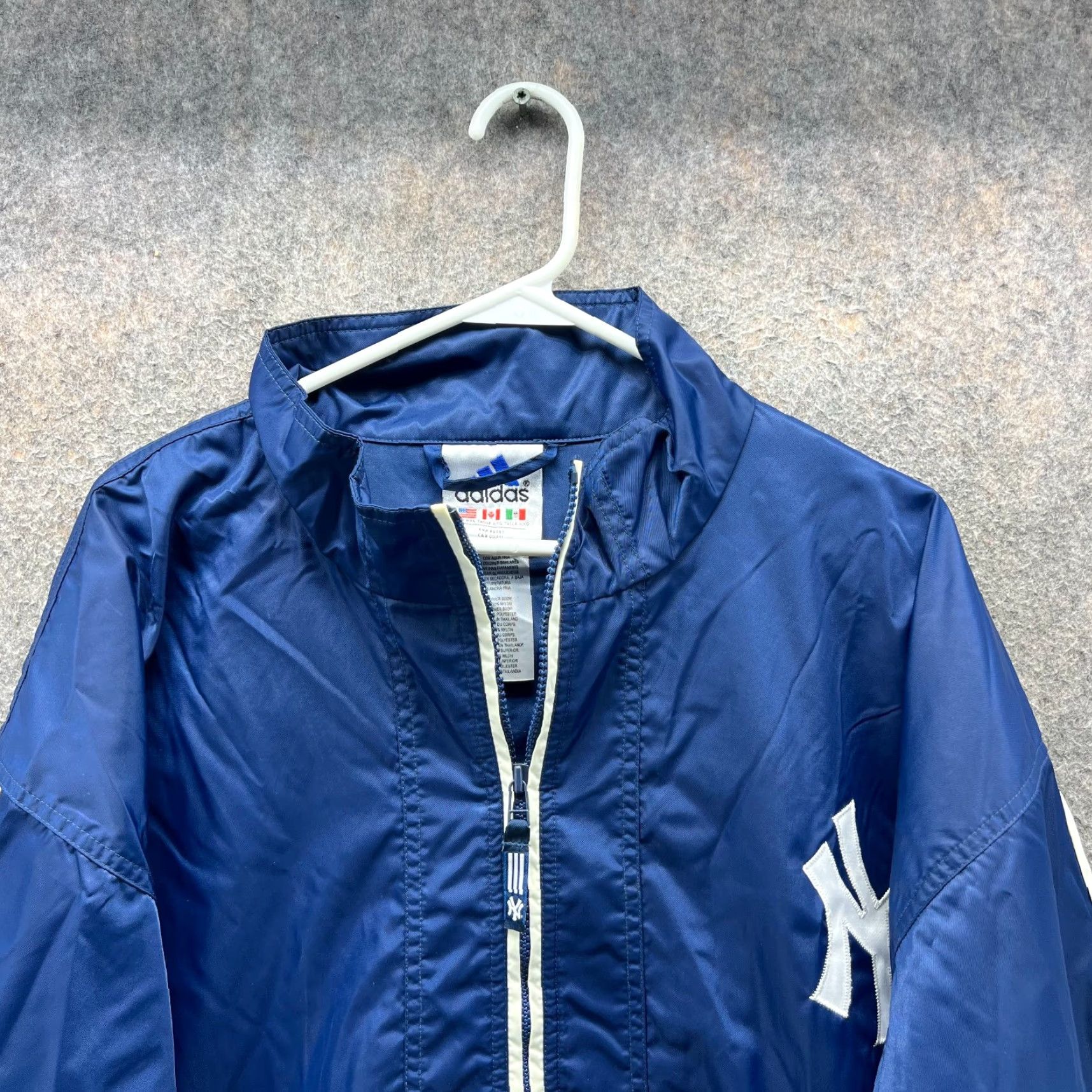 Adidas adidas Jacket Windbreaker Nylon Blue 2XL Mens Zip 1/2 Vintage? No Size US XXL / EU 58 / 5 - 5 Thumbnail