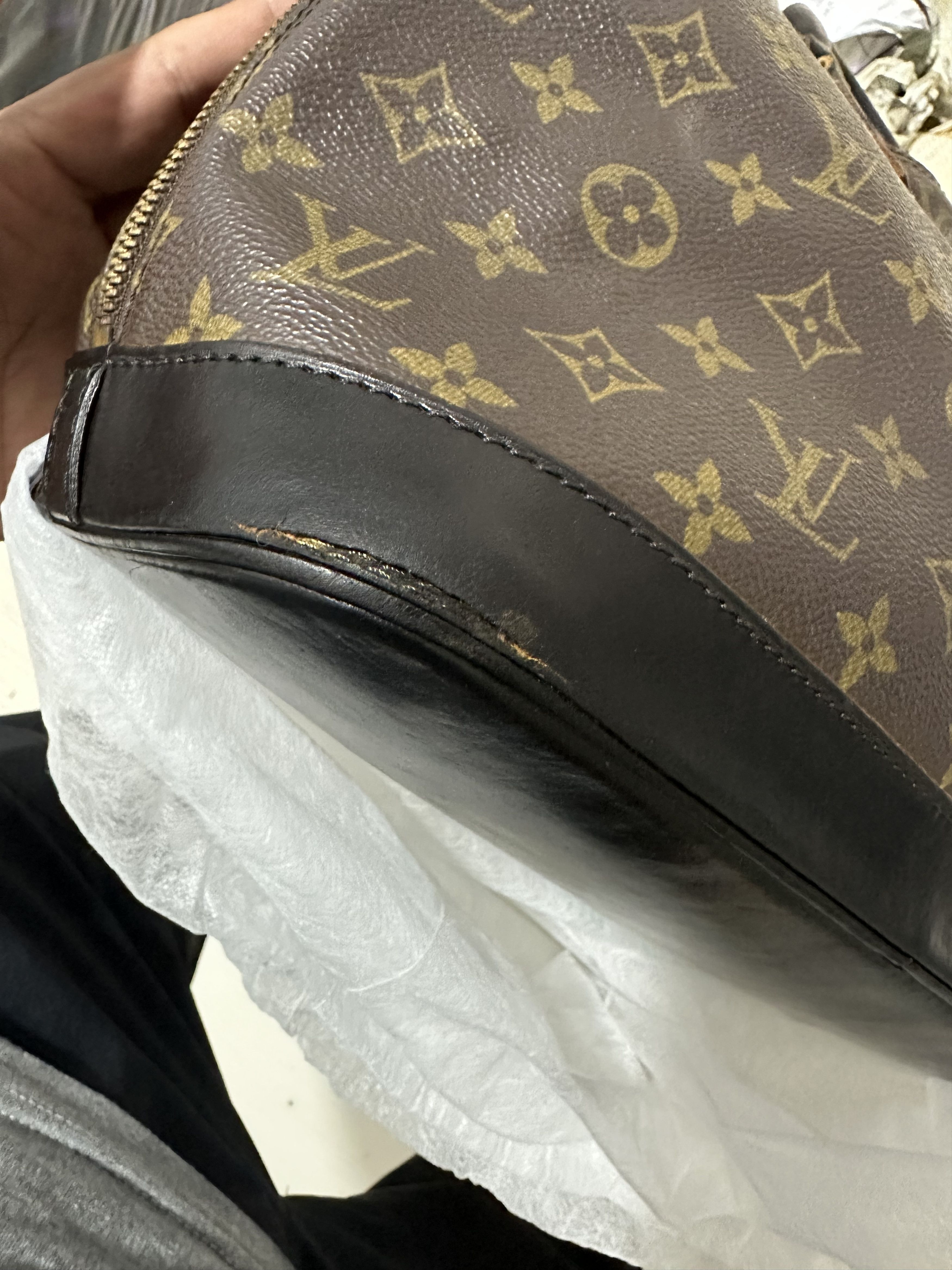 Louis Vuitton Louis Vuitton Alma Monogram Size ONE SIZE - 20 Thumbnail