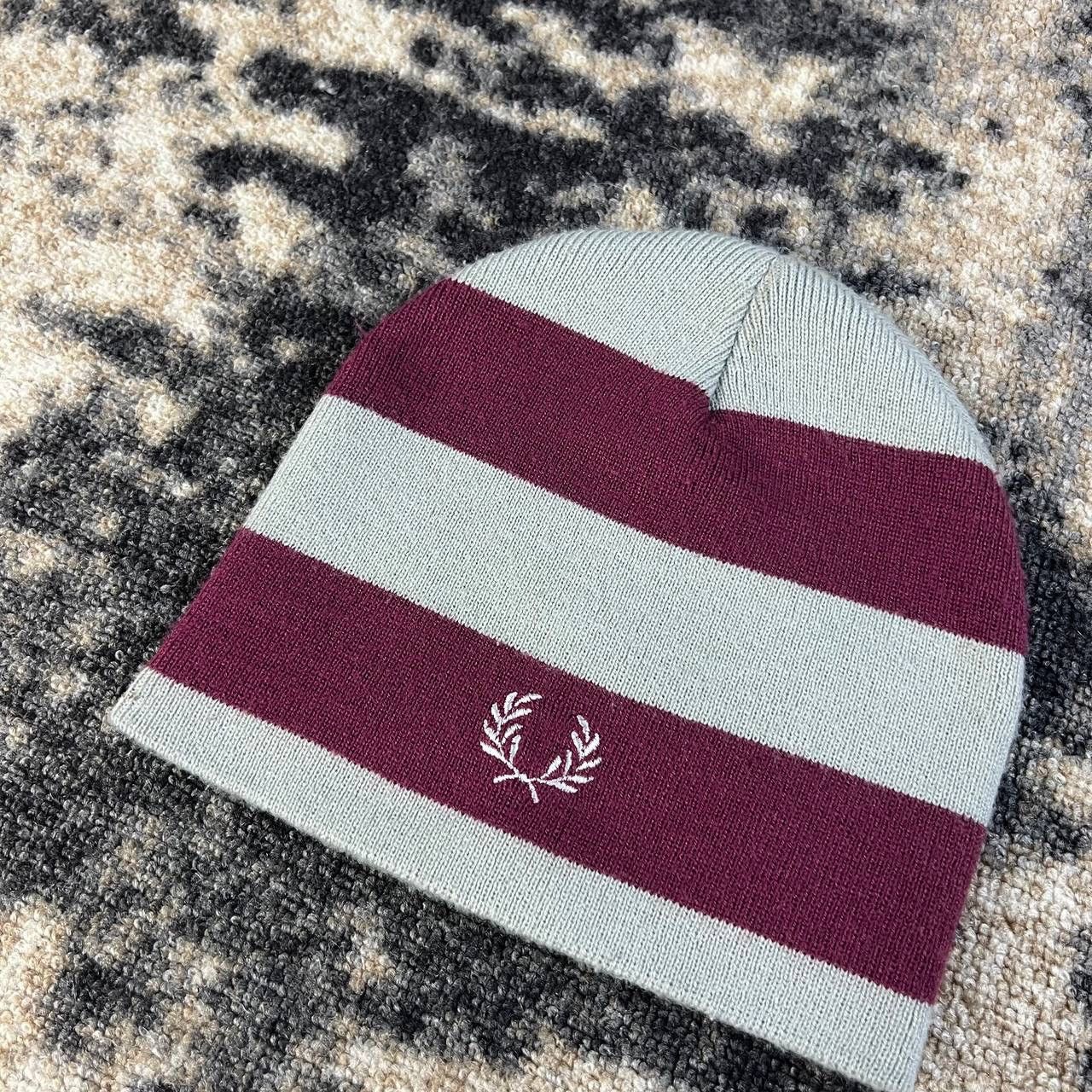 Fred Perry Fred Perry Mini Logo Beanie Hat Vintage Y2K Size ONE SIZE - 2 Thumbnail