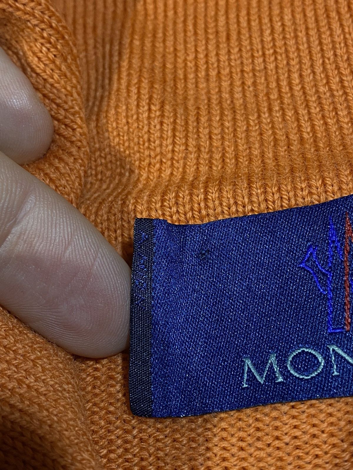 Moncler × Vintage Vintage Moncler Orange Nylon Knit Vest Size L / US 10 / IT 46 - 15 Thumbnail