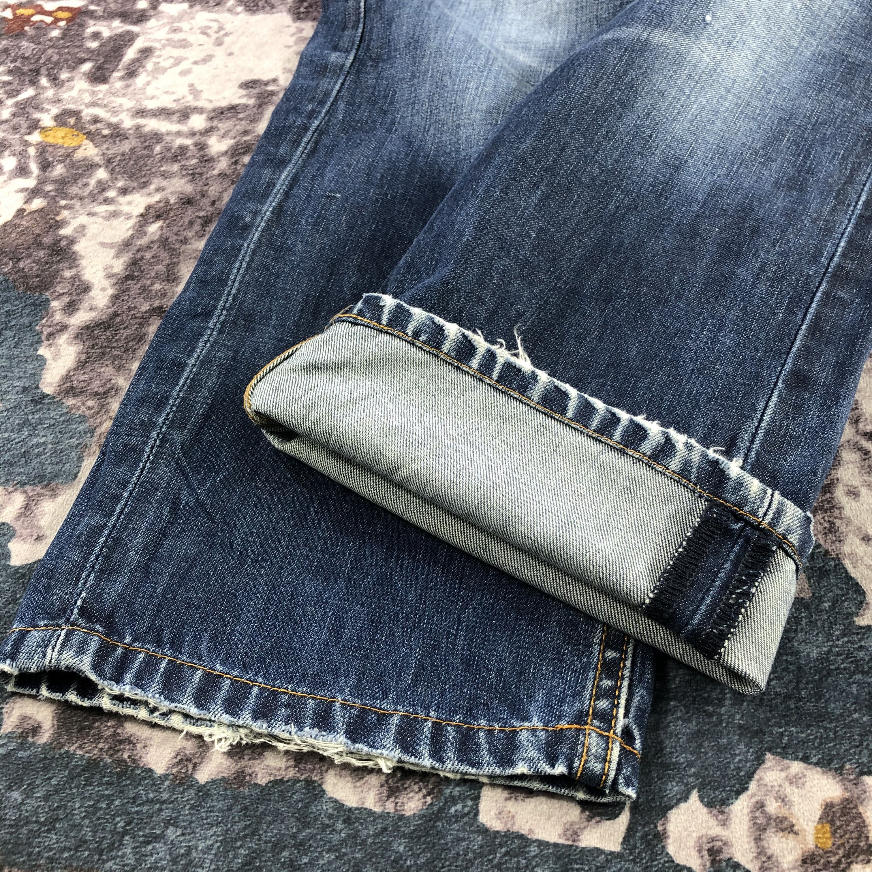 Levi's × Vintage Vintage Blue Wash Levis 505 Jeans-JM2793 Size US 31 - 8 Thumbnail