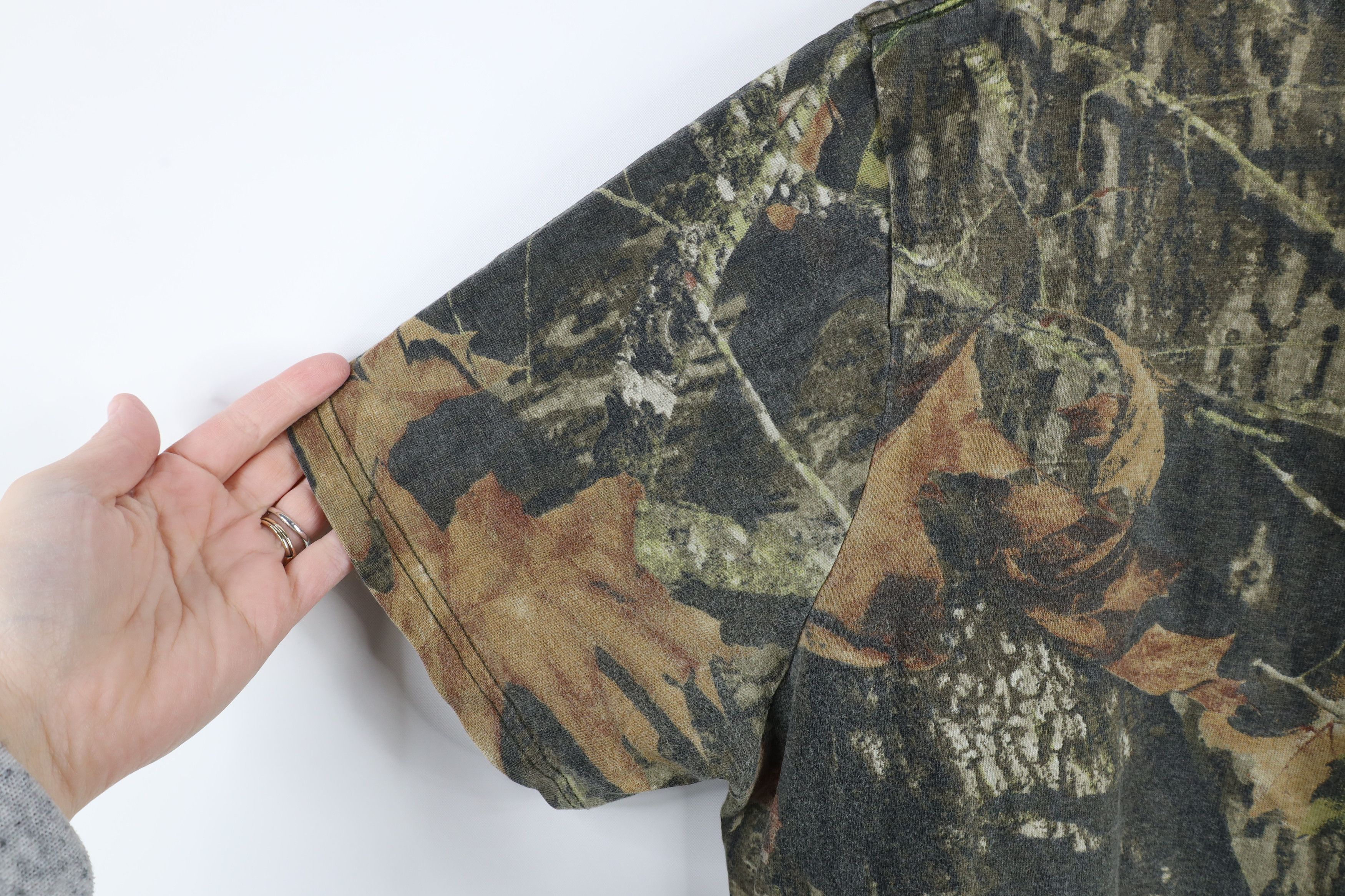Vintage Vintage Y2K Streetwear Camouflage Short Sleeve T-Shirt Size US L / EU 52-54 / 3 - 6 Thumbnail
