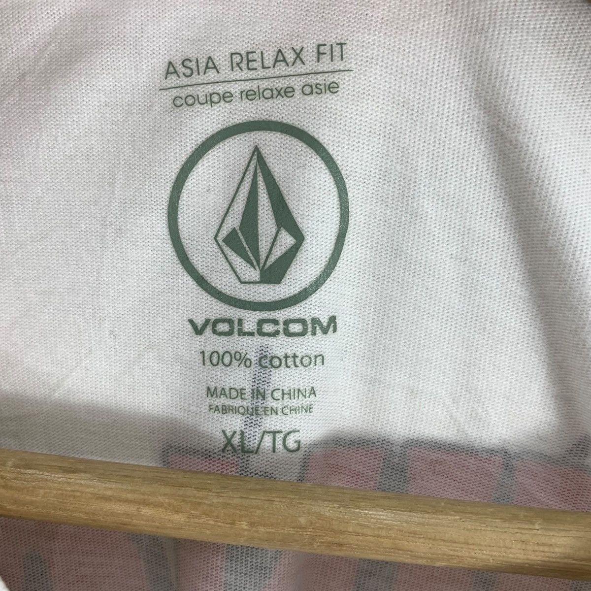 Volcom VOLCOM SPUN OUT SKATEBOARD Relax Fit Tee Shirt Top Size US XL / EU 56 / 4 - 8 Thumbnail