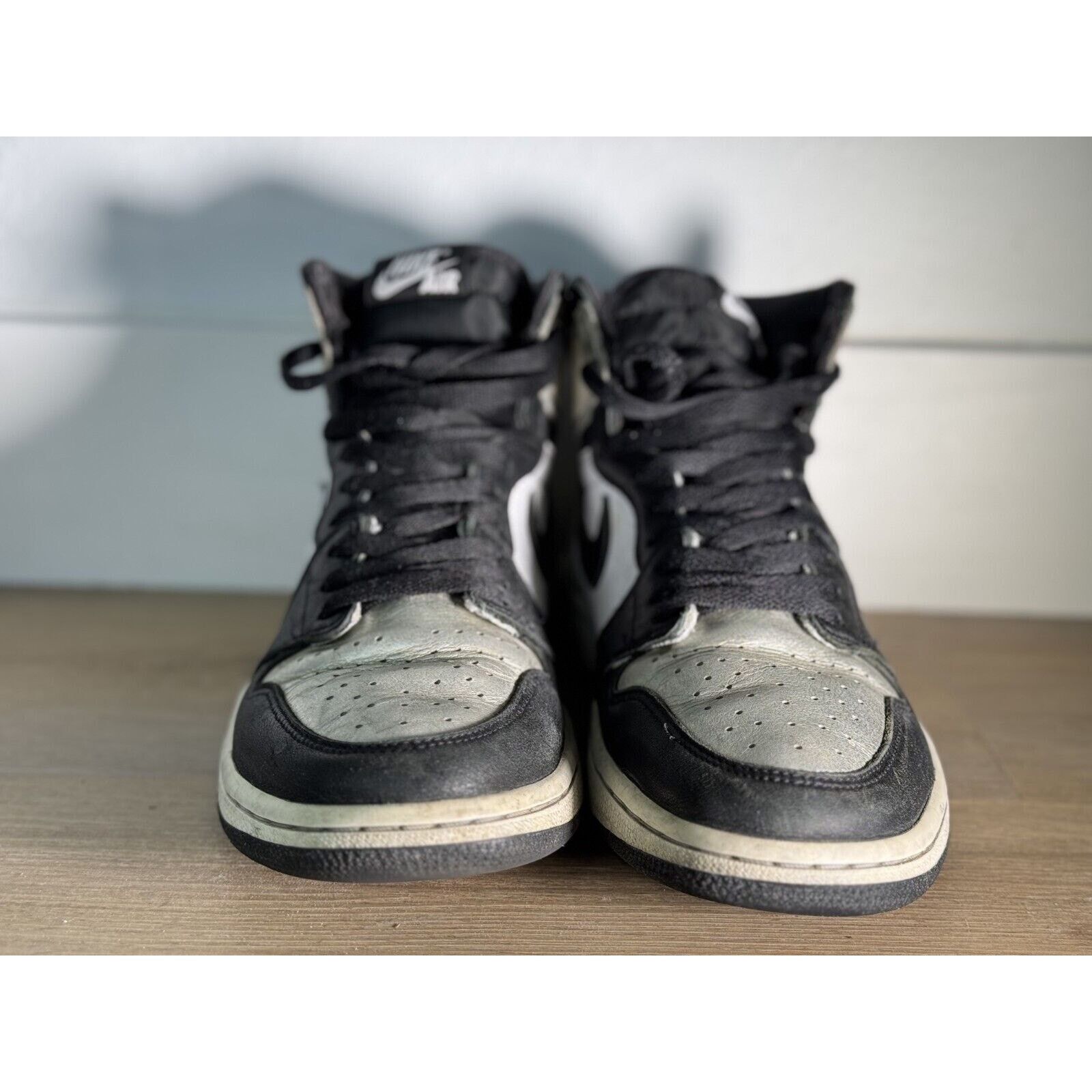 Jordan Brand Air Jordan 1 Retro High OG "Silver Toe" Size 6.5 - Black Size US 6.5 / IT 36.5 - 4 Thumbnail