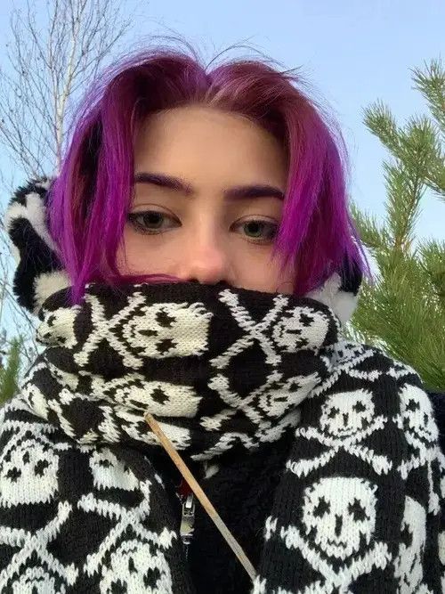 Japanese Brand Skeleton Skull Pattern Party Winter Scarf Size ONE SIZE - 1 Thumbnail