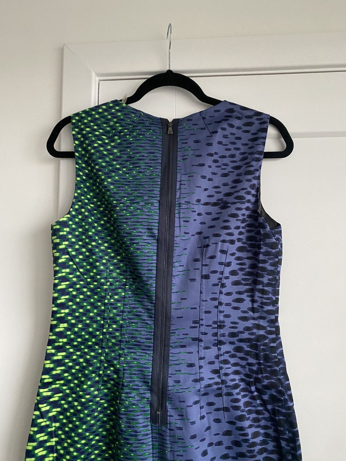 Elie Tahari New Elie Tahari Dress Neon Green & Steel Blue Sheath Dress Size M / US 6-8 / IT 42-44 - 6 Thumbnail