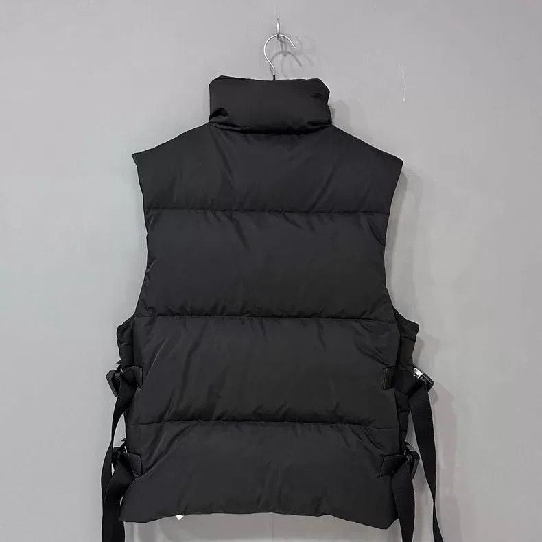 Givenchy Givenchy Solid Color Metal Detail Down Vest Size US S / EU 44-46 / 1 - 5 Thumbnail