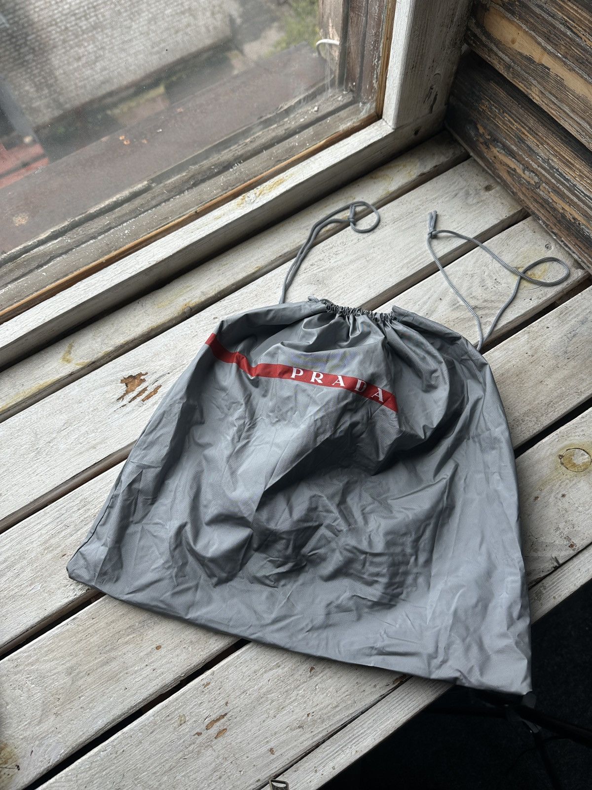 Prada 🚨PRADA RED TAB Y2K Bag Shopper cover Tote BIG LOGO Size ONE SIZE - 1 Thumbnail