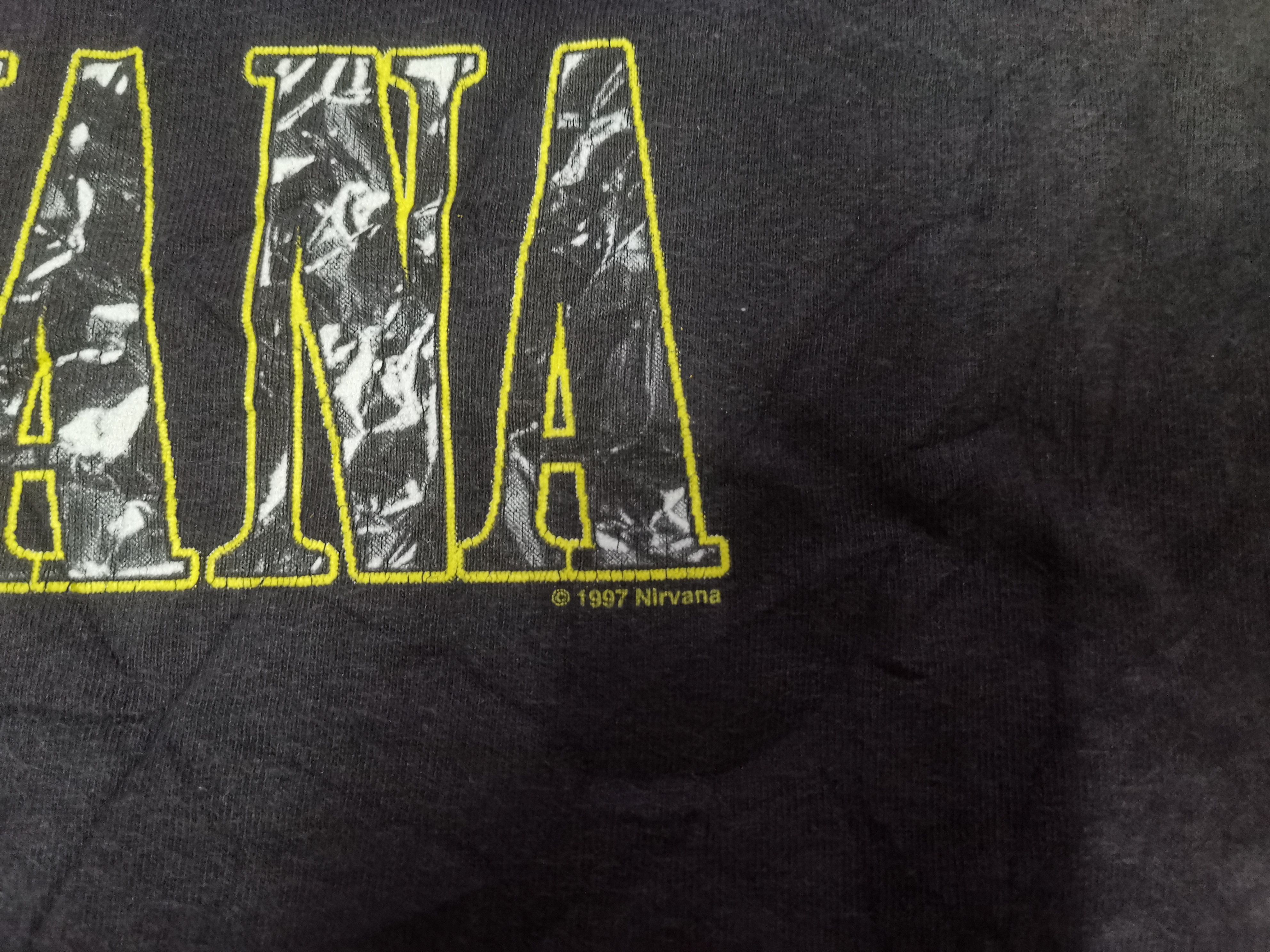 Band Tees × Nirvana × Vintage 🔥Vtg 1997 Nirvana Spell Out Smile Tee Size US L / EU 52-54 / 3 - 5 Thumbnail