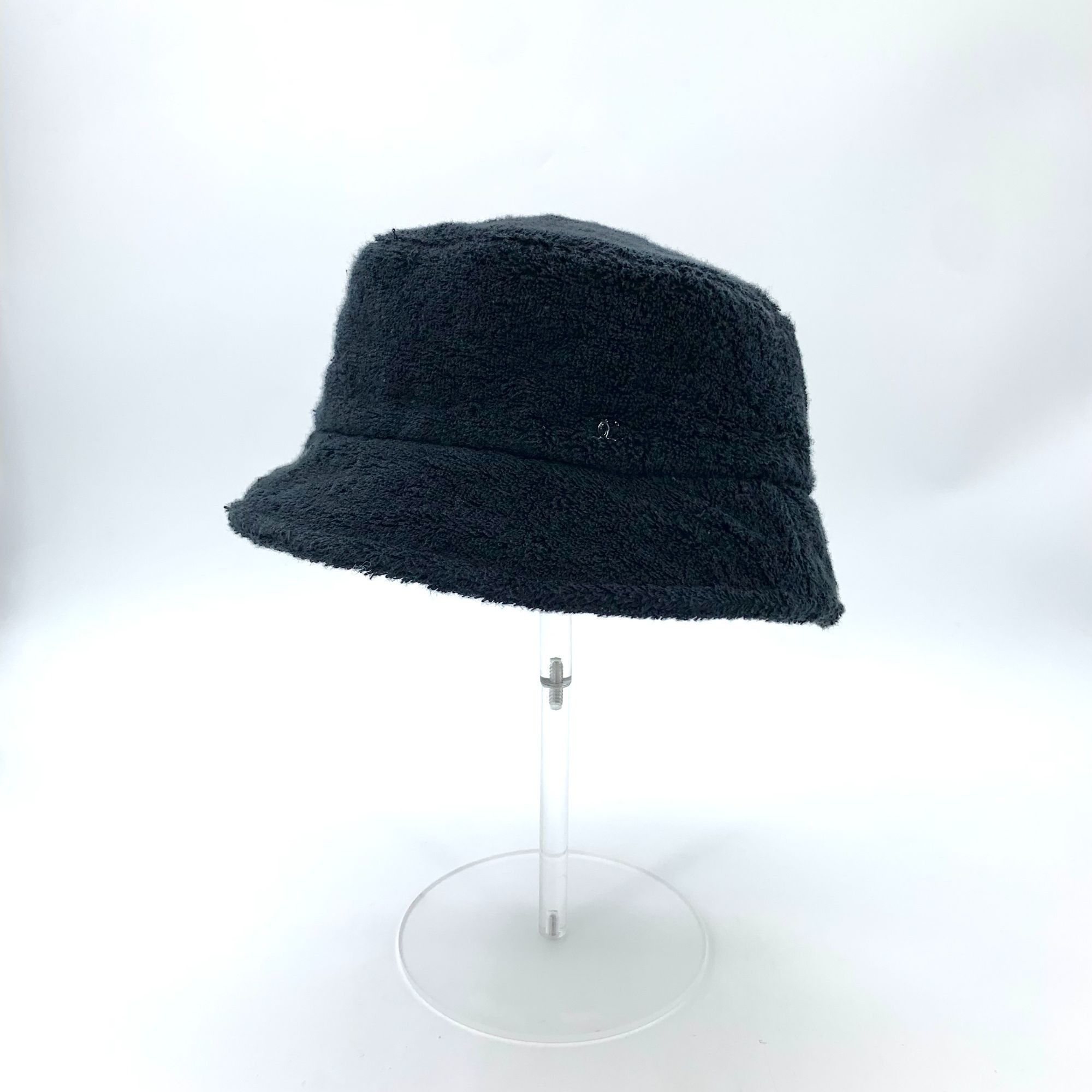 Chanel Chanel Dark Blue 100% Cotton Fisherman Hat With Metal Logo & Size ONE SIZE - 1 Thumbnail