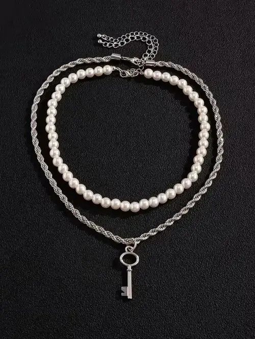 VIBE Retro Punk Gothic Key Charm Pearl Necklace Sz1 Size 26 - 3 Thumbnail