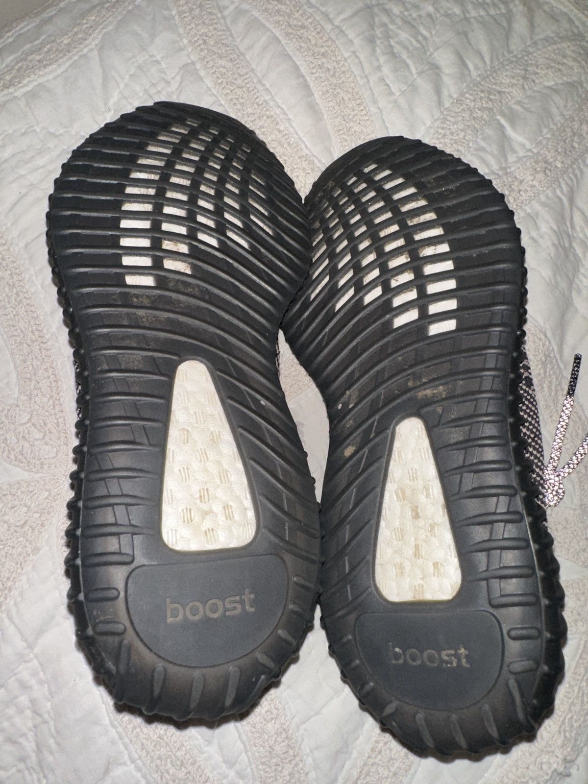Adidas × Yeezy Yeezy Boost 350 Yecheil non-reflective version Size US 10 / EU 43 - 5 Thumbnail