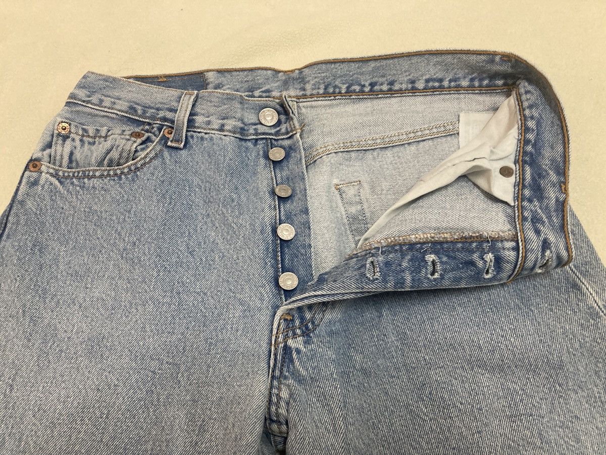 Levi's Vintage 90’s Levis 501 jeans Made in Mexico for Men Size US 30 / EU 46 - 2 Thumbnail