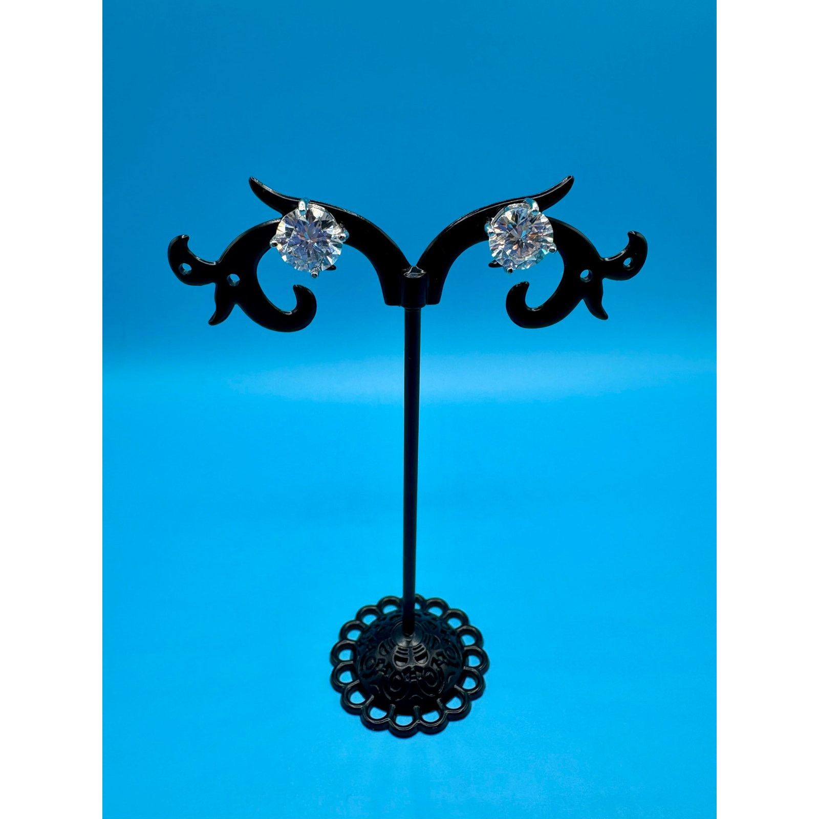 Jewelry Stunning 6CTW Moissanite Screw-back Earrings - D VVS1 Silver Size ONE SIZE - 6 Thumbnail
