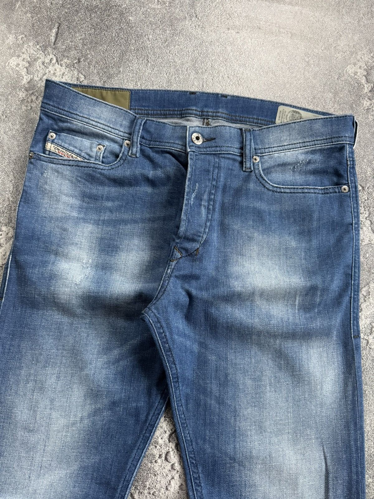Diesel Diesel 33/32 Tepphar slim carrot denim pants jeans trousers Size US 33 - 9 Thumbnail