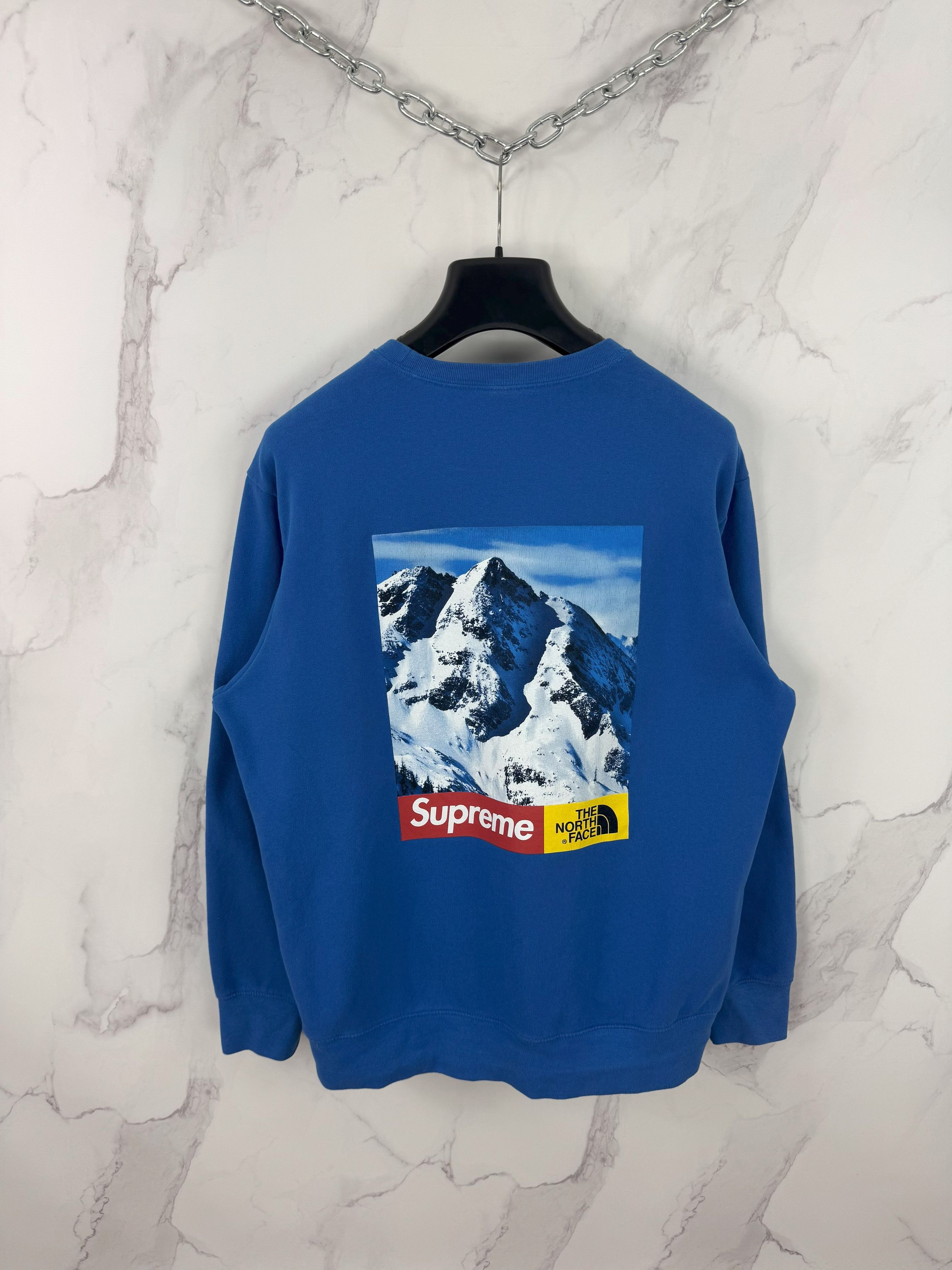 【超希少】Supreme Mountain Crewneck Supreme Mountain Crewneck Ash Grey Fall/Winter 2019