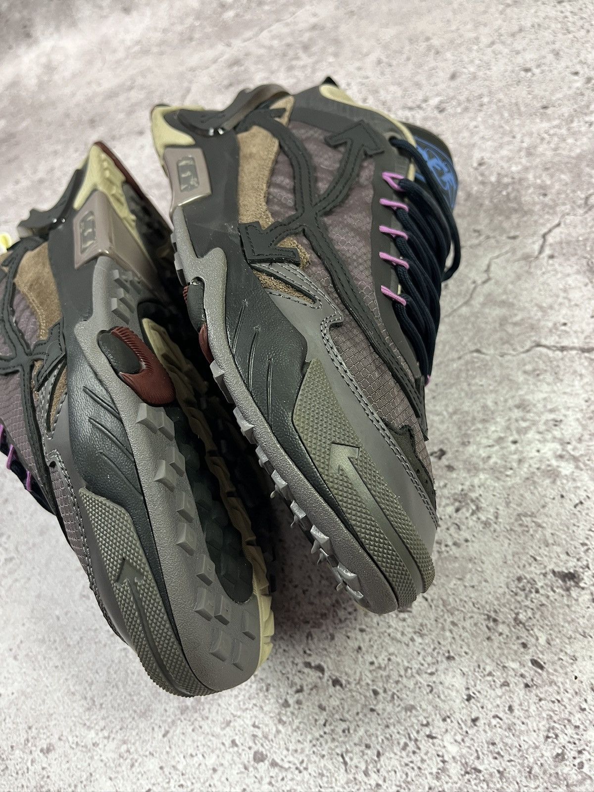 Off-White OFF-White Odsy-2000 Black Purple Size US 10 / EU 43 - 11 Thumbnail