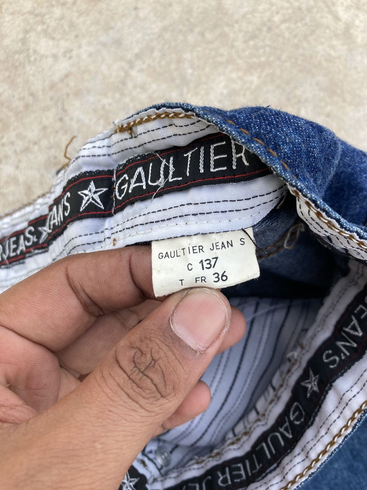 Jean Paul Gaultier Vintage 80’s Gaultier Jean’s Bucke Back Jean Paul Gaultier Size 30" / US 8 / IT 44 - 12 Thumbnail