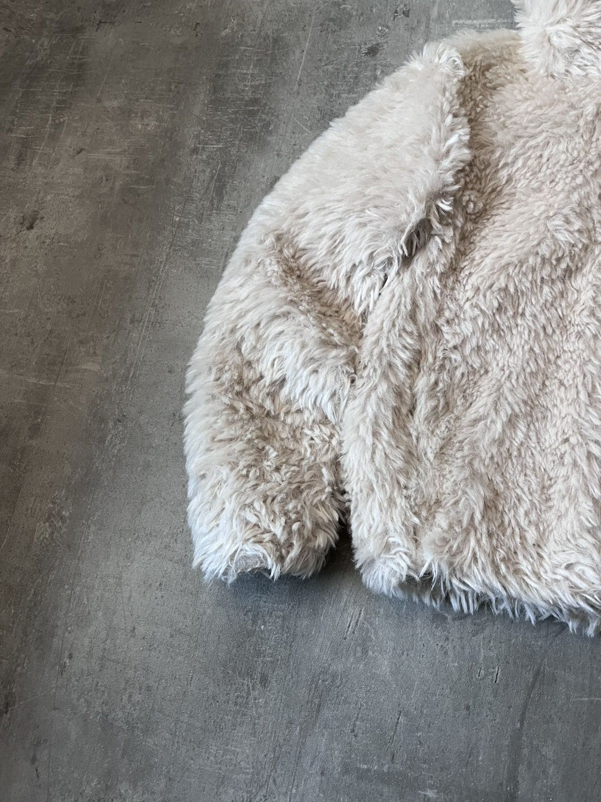 Prada Prada Alpaca Mohair fur jacket white very rare Size XL / US 12-14 / IT 48-50 - 4 Thumbnail
