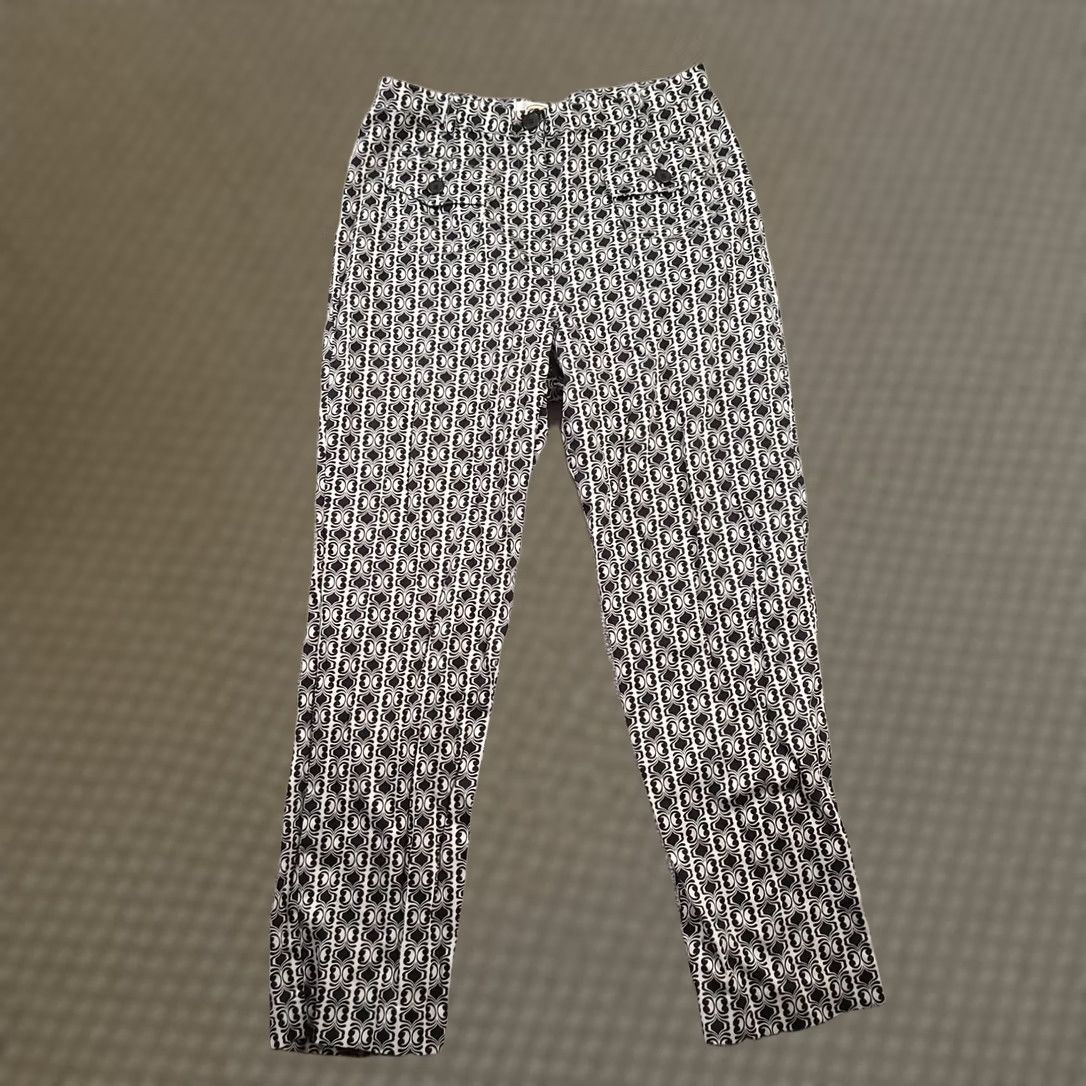 Talbots Talbots Womens 8 Petite Pants Black White Geometric Stretch Button Front Pockets Size 30" / US 8 / IT 44 - 1 Thumbnail