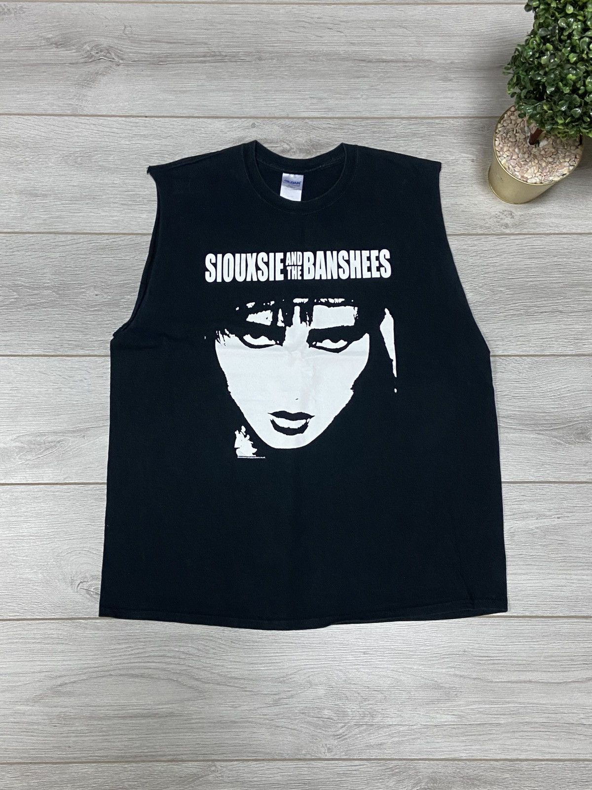 Band Tees Siouxsie And The Banshees 00s Punk Rock Band Tee tank top Size US XL / EU 56 / 4 - 4 Thumbnail