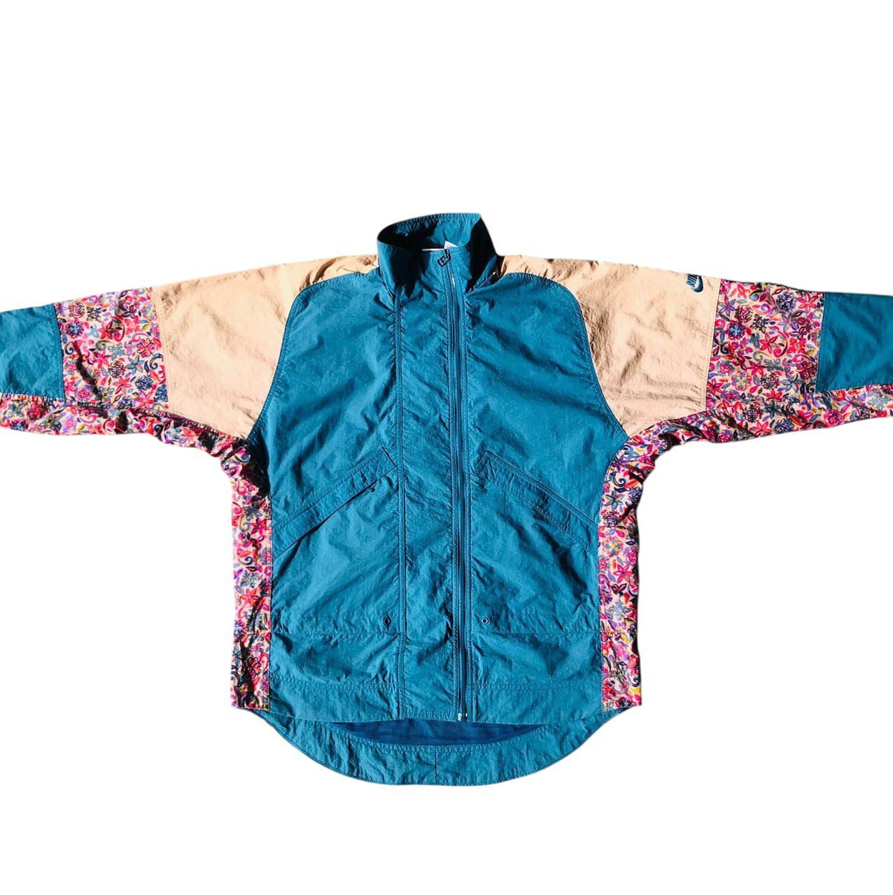 Nike × Vintage Vintage Nike Y2K Floral Light Jacket Size US S / EU 44-46 / 1 - 1 Thumbnail
