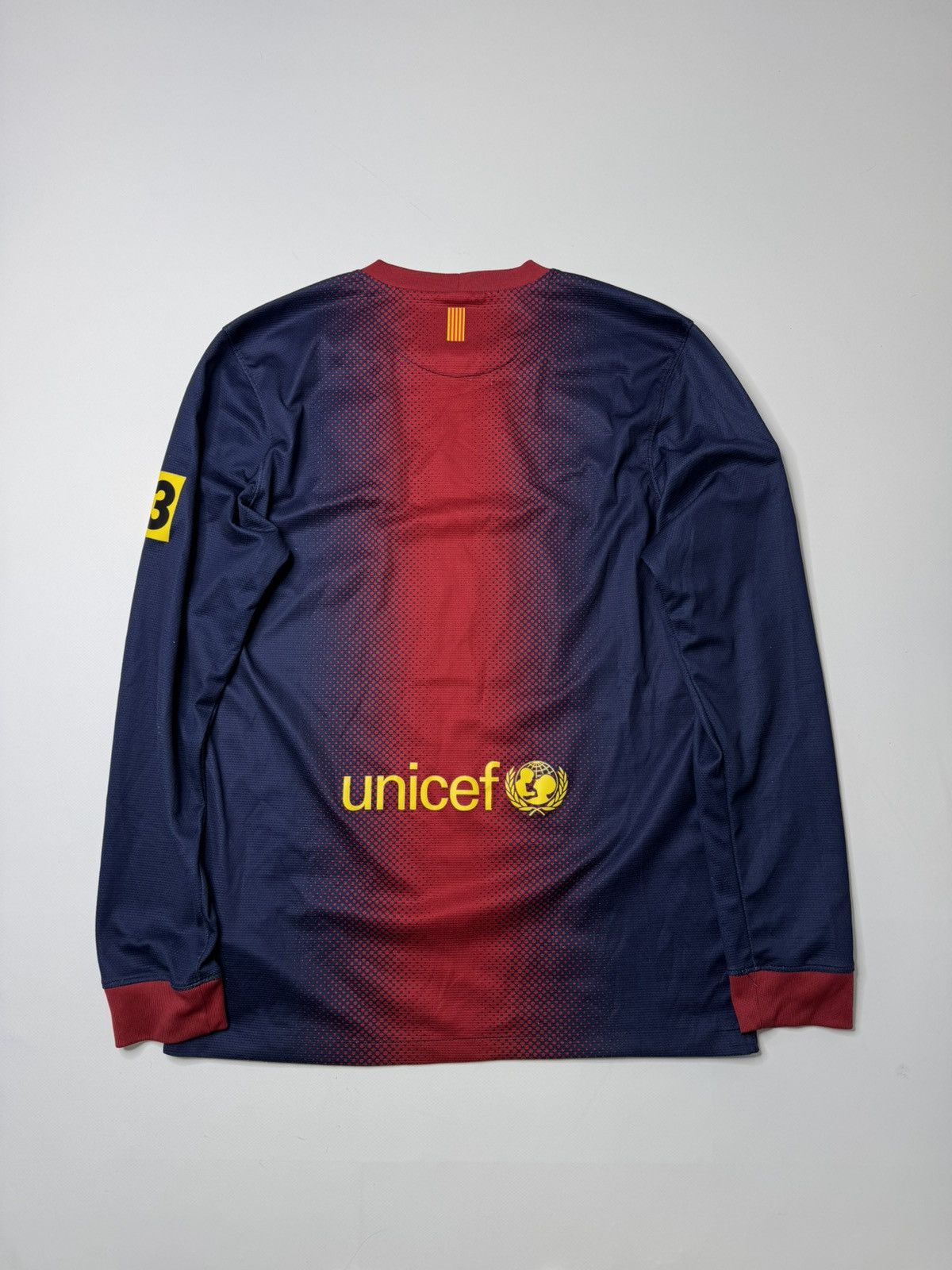 Nike Vintage Nike FC Barcelona longsleeve jersey swag blokecore Size US S / EU 44-46 / 1 - 3 Thumbnail