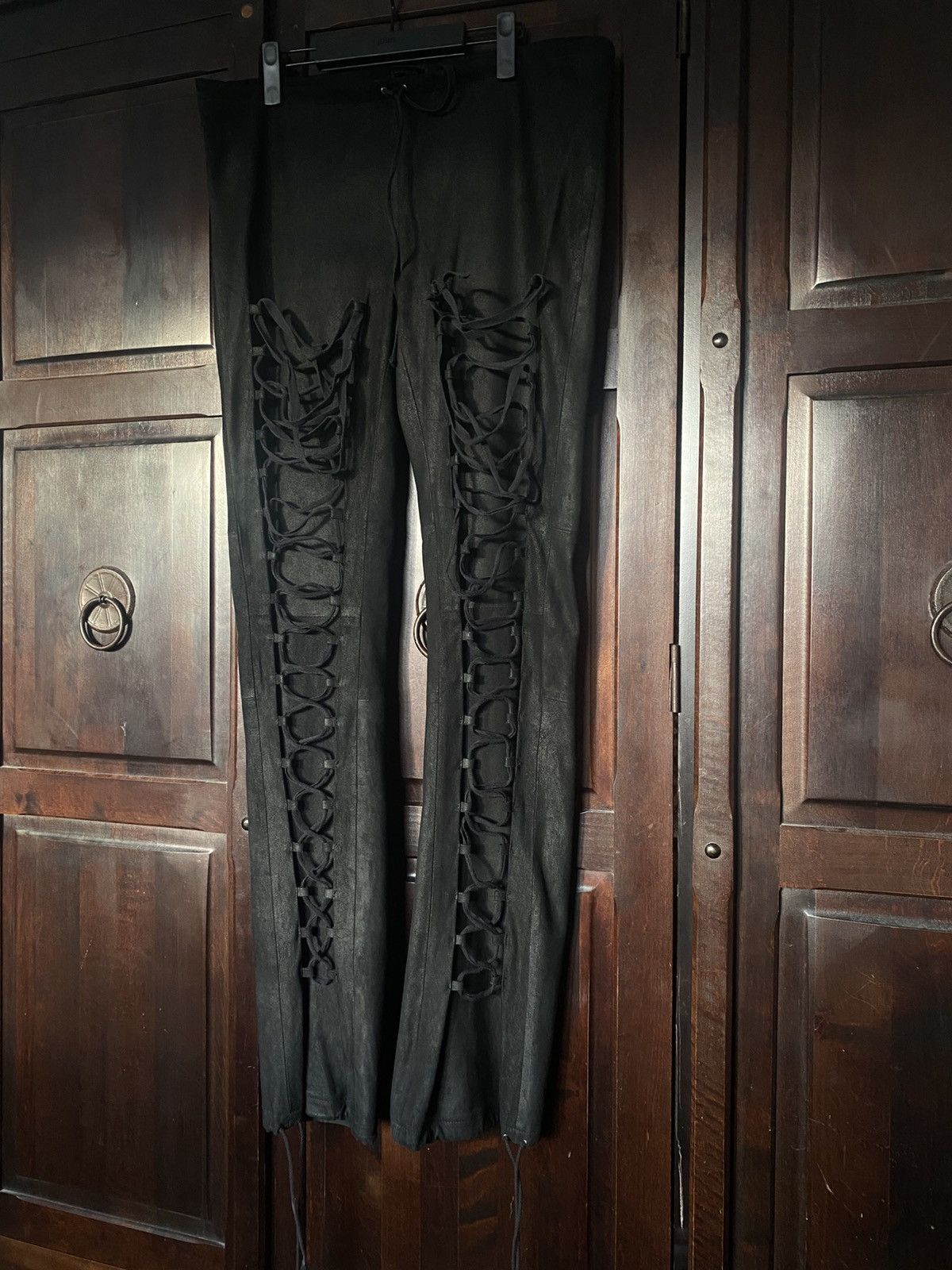 Ann Demeulemeester Ann Demeulemeester FW2003 leather trousers Size 27" / US 4 / IT 40 - 1 Thumbnail