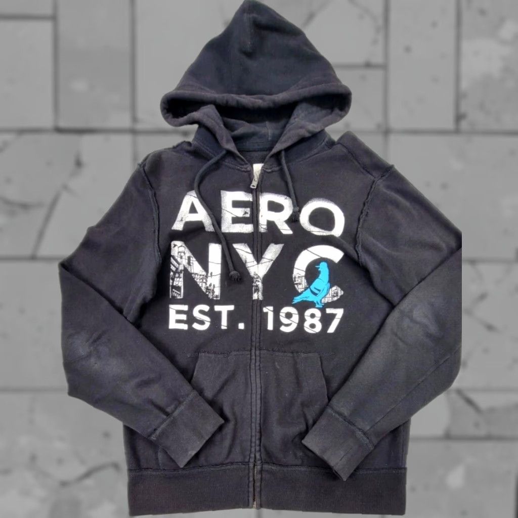 Vintage AEROPOSTALE New York Black Long Sleeve Full Zip Hoodie Mens S Adult Size US S / EU 44-46 / 1 - 1 Thumbnail