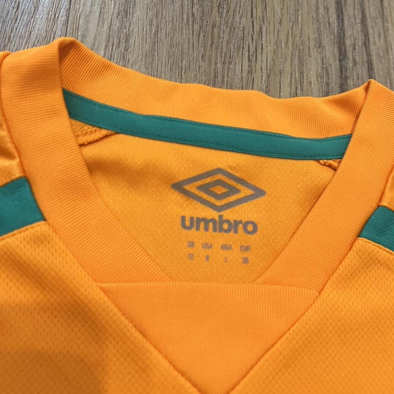 Umbro Umbro Ireland home football shirt in orange Size US S / EU 44-46 / 1 - 4 Thumbnail