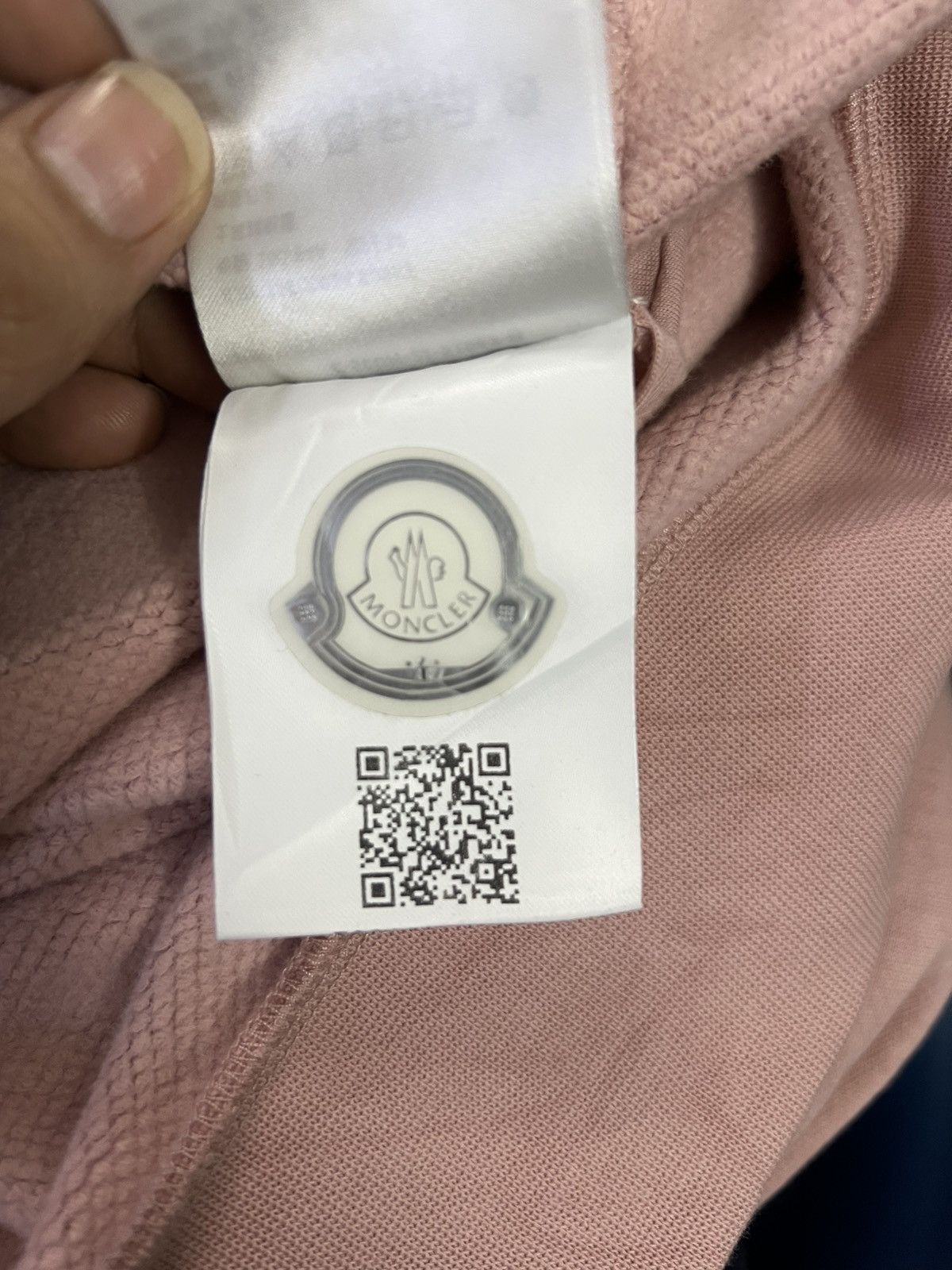 Moncler MONCLER HOODIE SOFT PINK Size US M / EU 48-50 / 2 - 9 Thumbnail