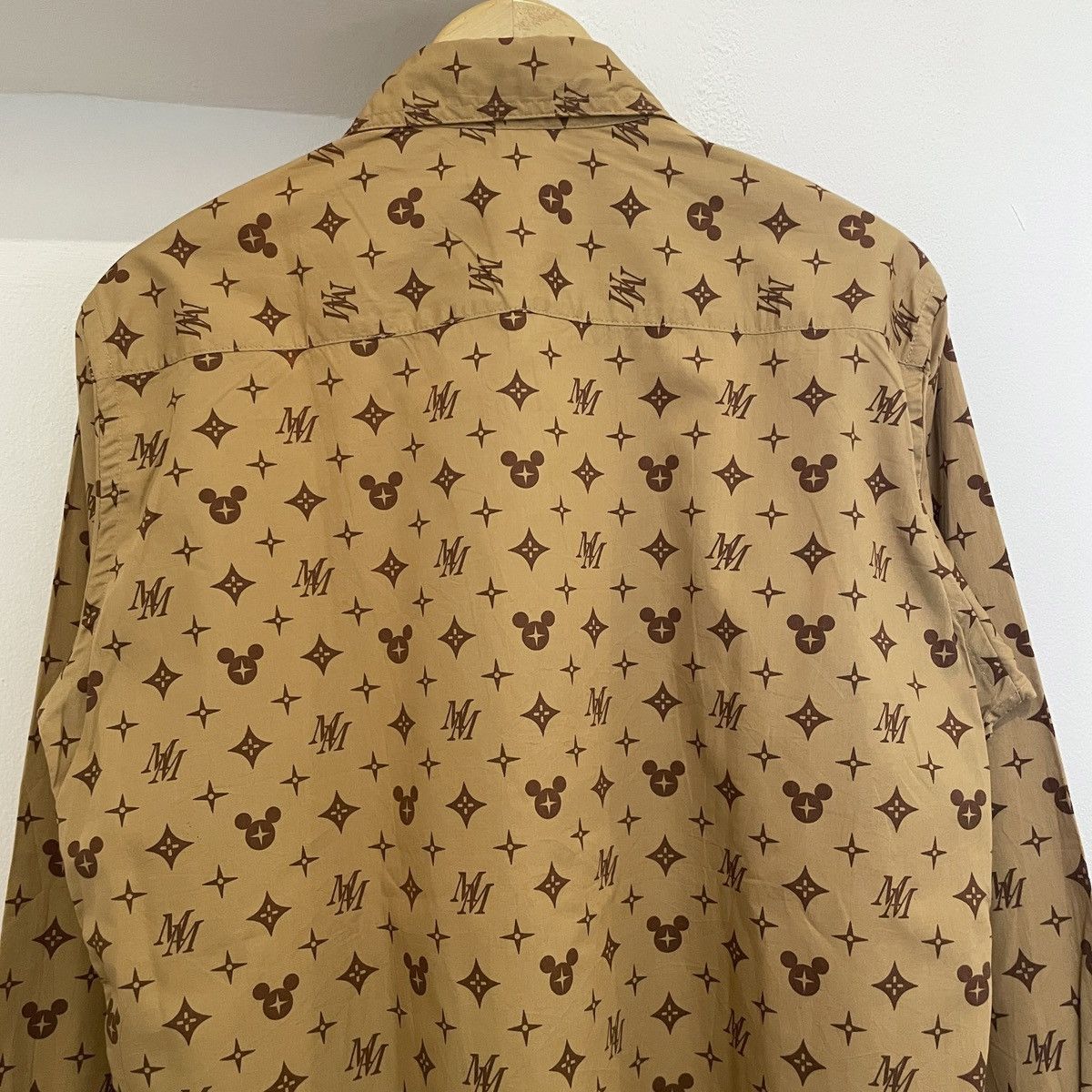 Mickey Unlimited Vintage mickey unlimited louis vuitton monogram design shirt Size US L / EU 52-54 / 3 - 4 Thumbnail