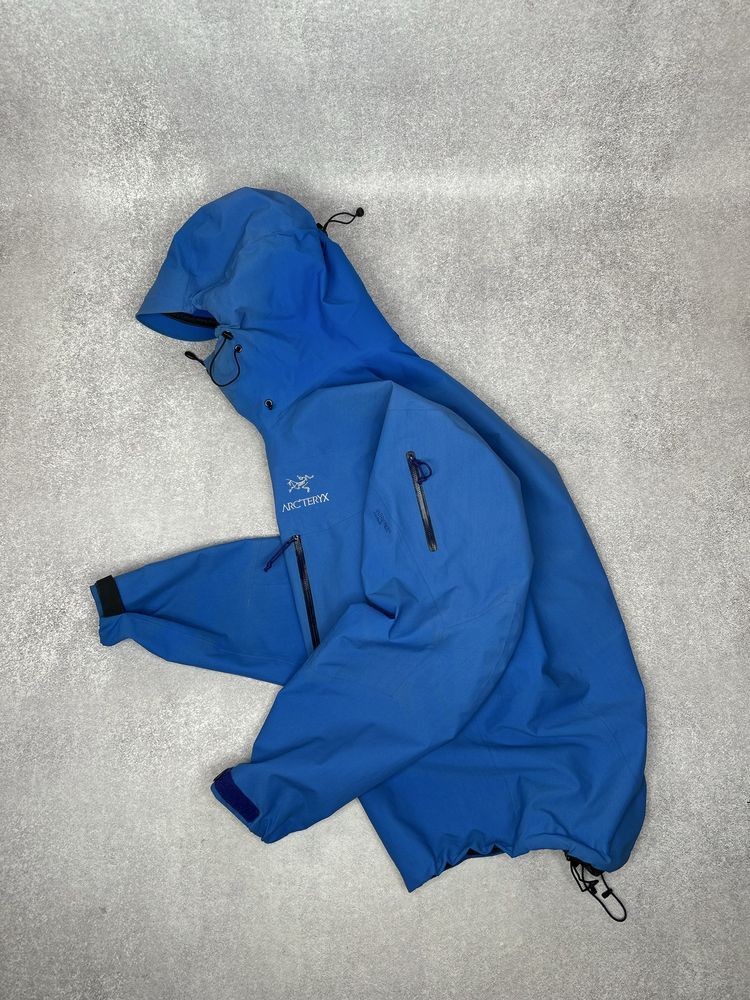 Arc'teryx Arcteryx Alpha SV Gore Tex Faded Jacket Size US L / EU 52-54 / 3 - 1 Thumbnail