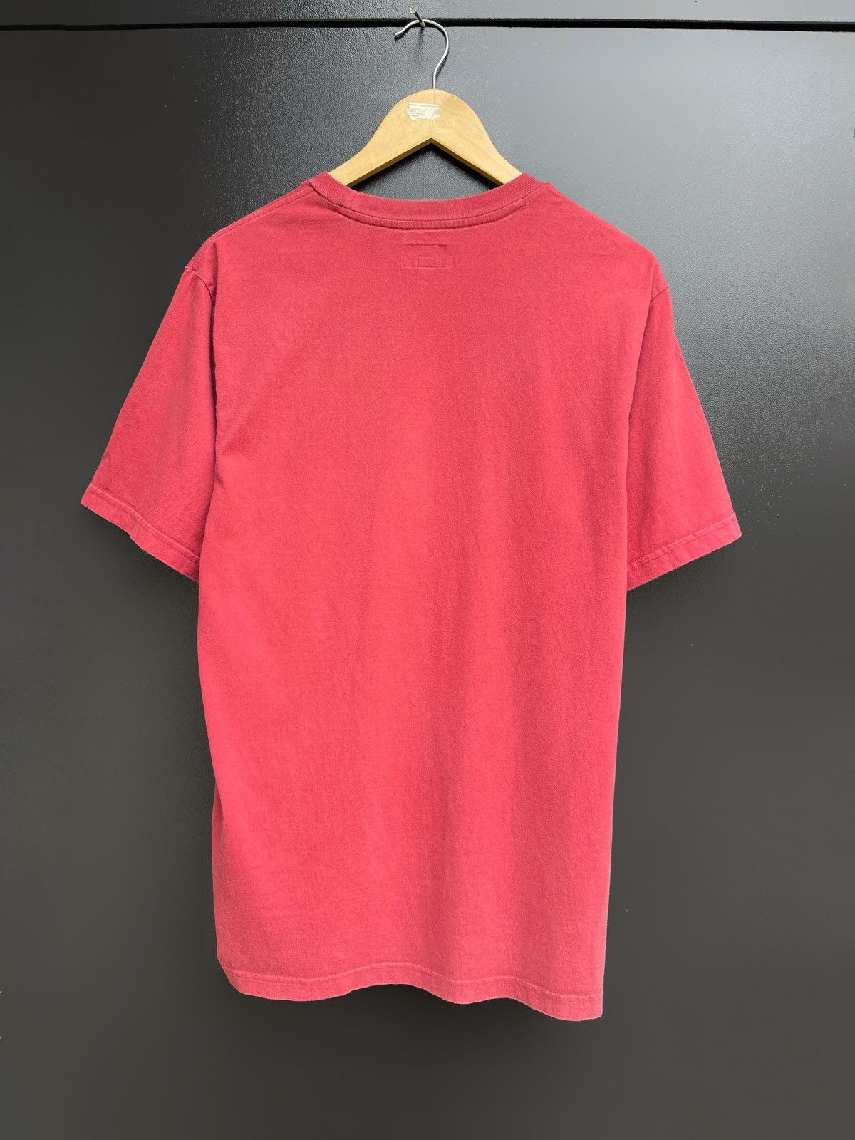 Supreme Supreme Kathmandu Top Of The World Spell Out Coral T-Shirt M Size US M / EU 48-50 / 2 - 9 Thumbnail