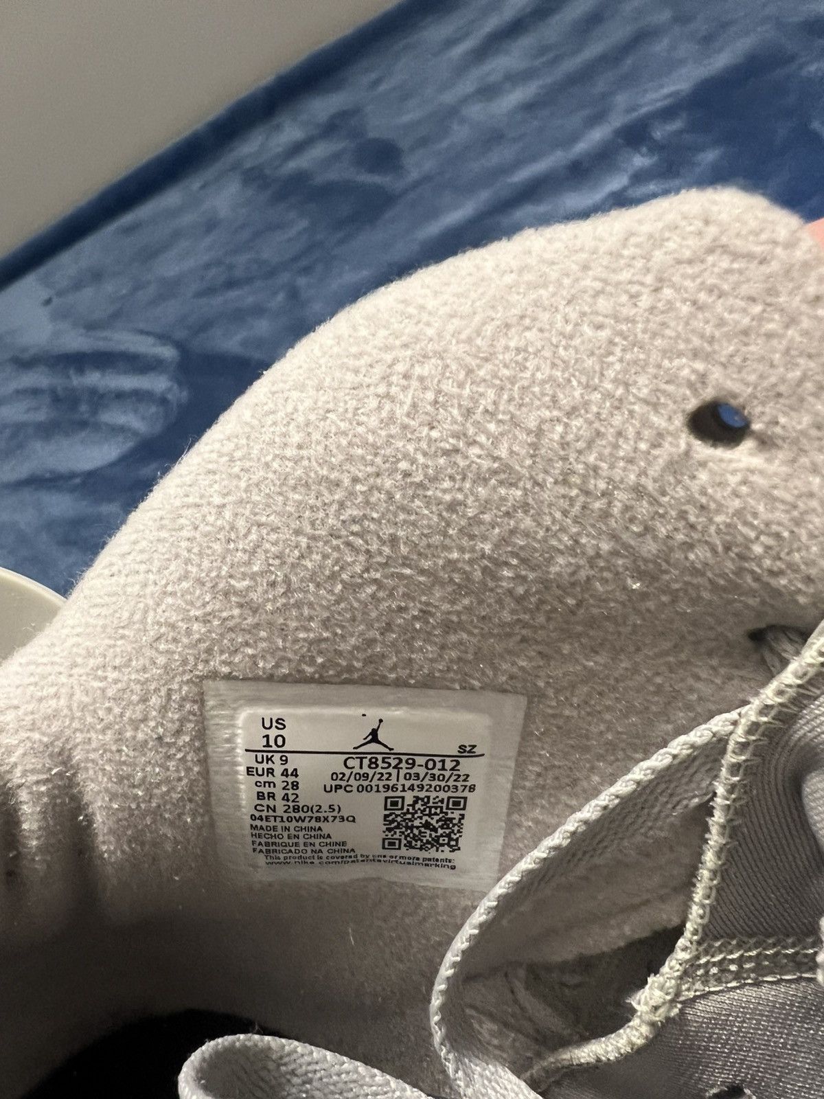 Jordan Brand Georgetown 6s Size US 10 / EU 43 - 4 Thumbnail