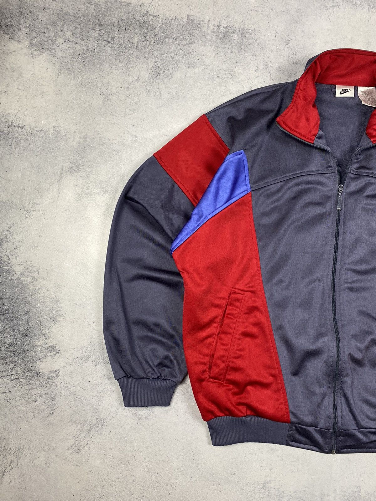 Nike Vintage 90s Nike Track Jacket Windbreaker Streetwear mens Size US M / EU 48-50 / 2 - 3 Thumbnail