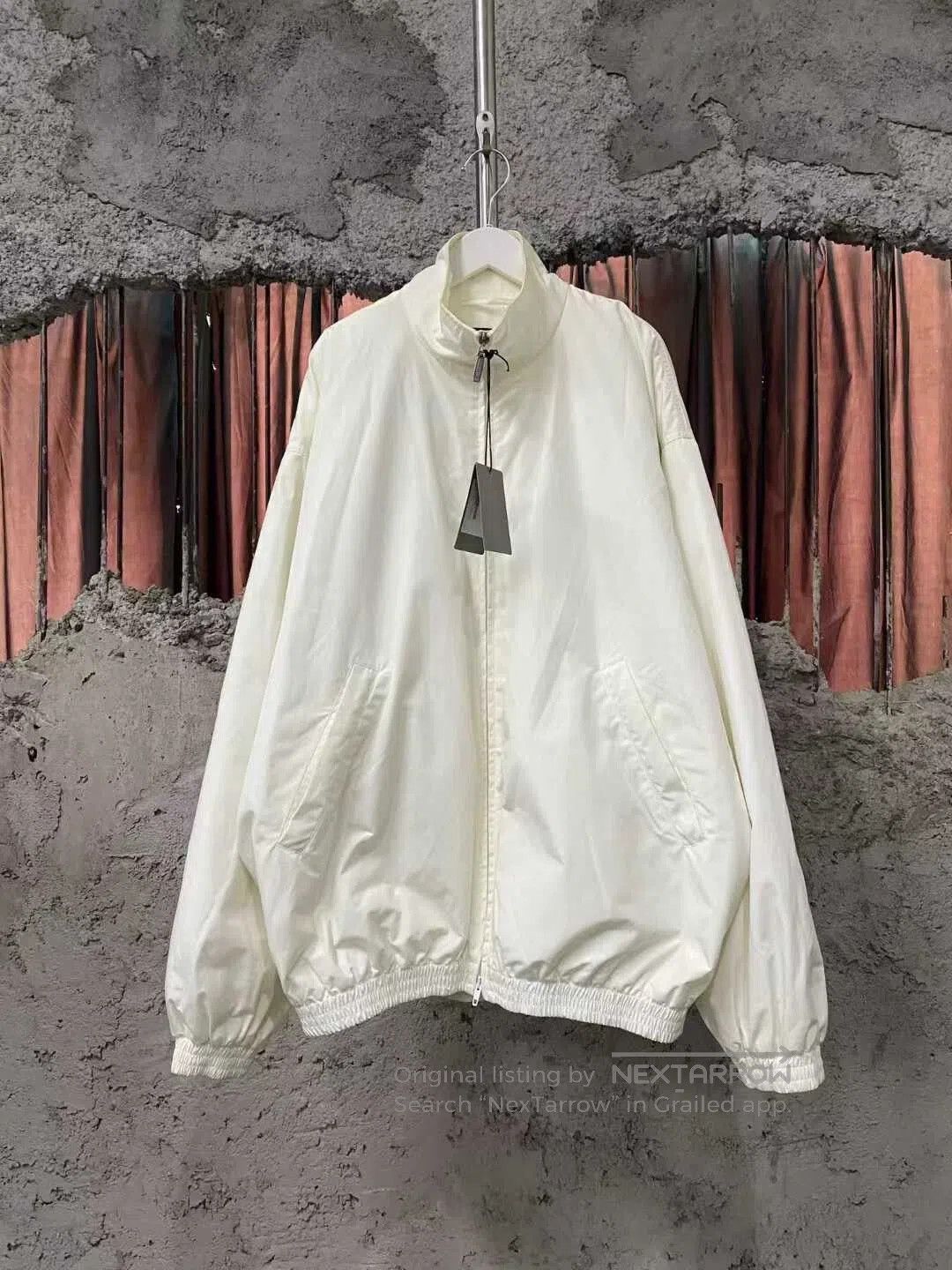Balenciaga Balenciaga White Embroidered Logo Fleece Jacket. Size XS / US 0-2 / IT 36-38 - 3 Thumbnail