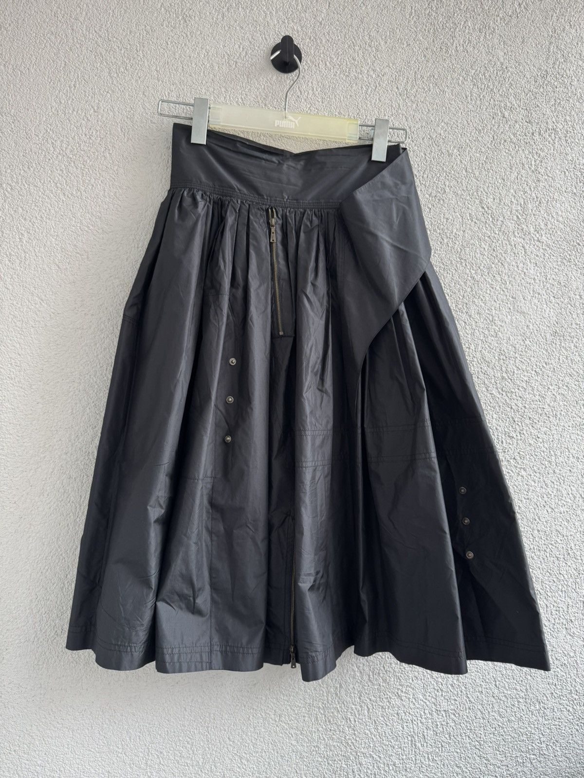 Yves Saint Laurent Yves Saint Laurent YSL Black Skirt High Waist Cargo Pocket Size 26" / US 2 / IT 38 - 9 Thumbnail
