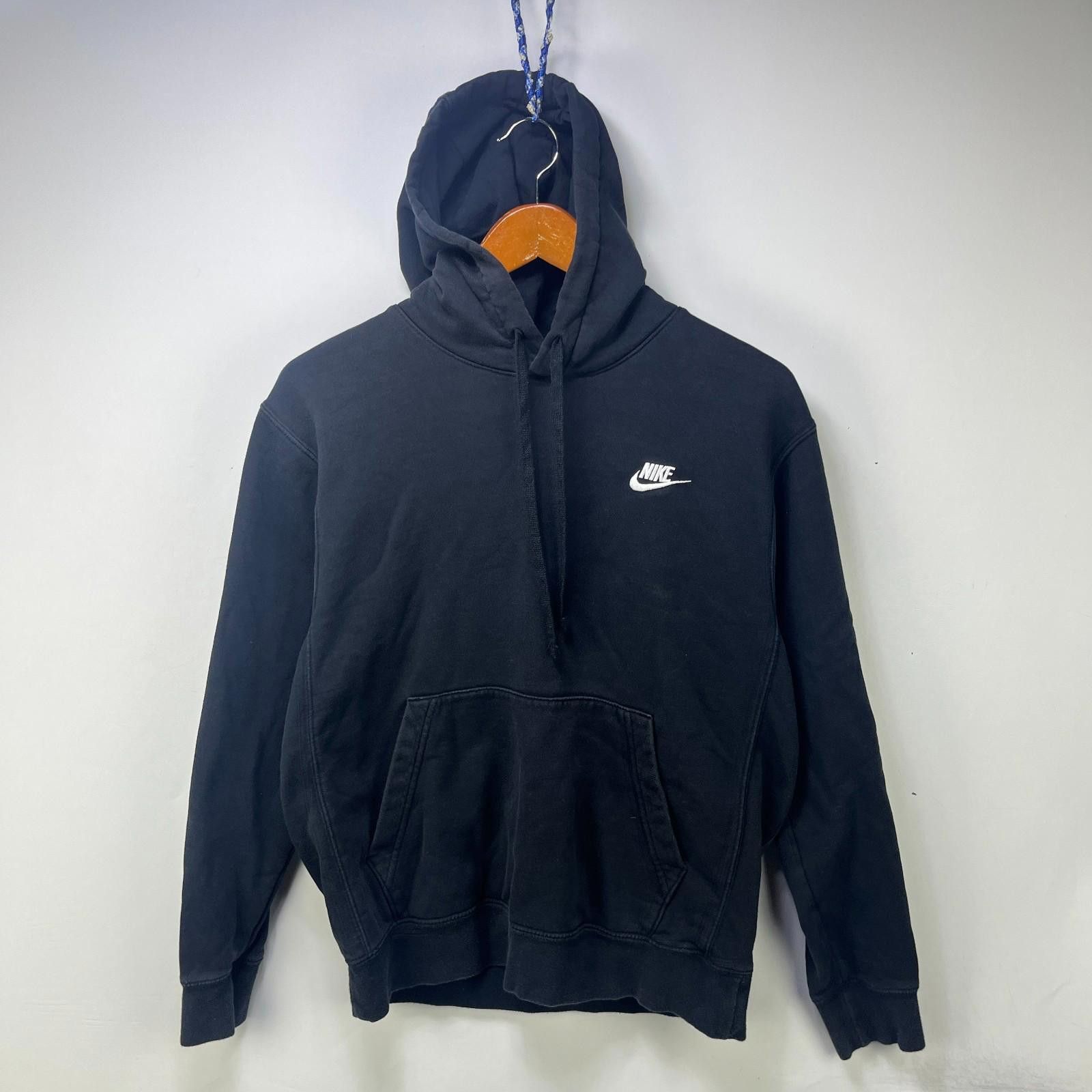 Nike Vintage Nike Swoosh Essential Hoodie Small Size US S / EU 44-46 / 1 - 1 Thumbnail