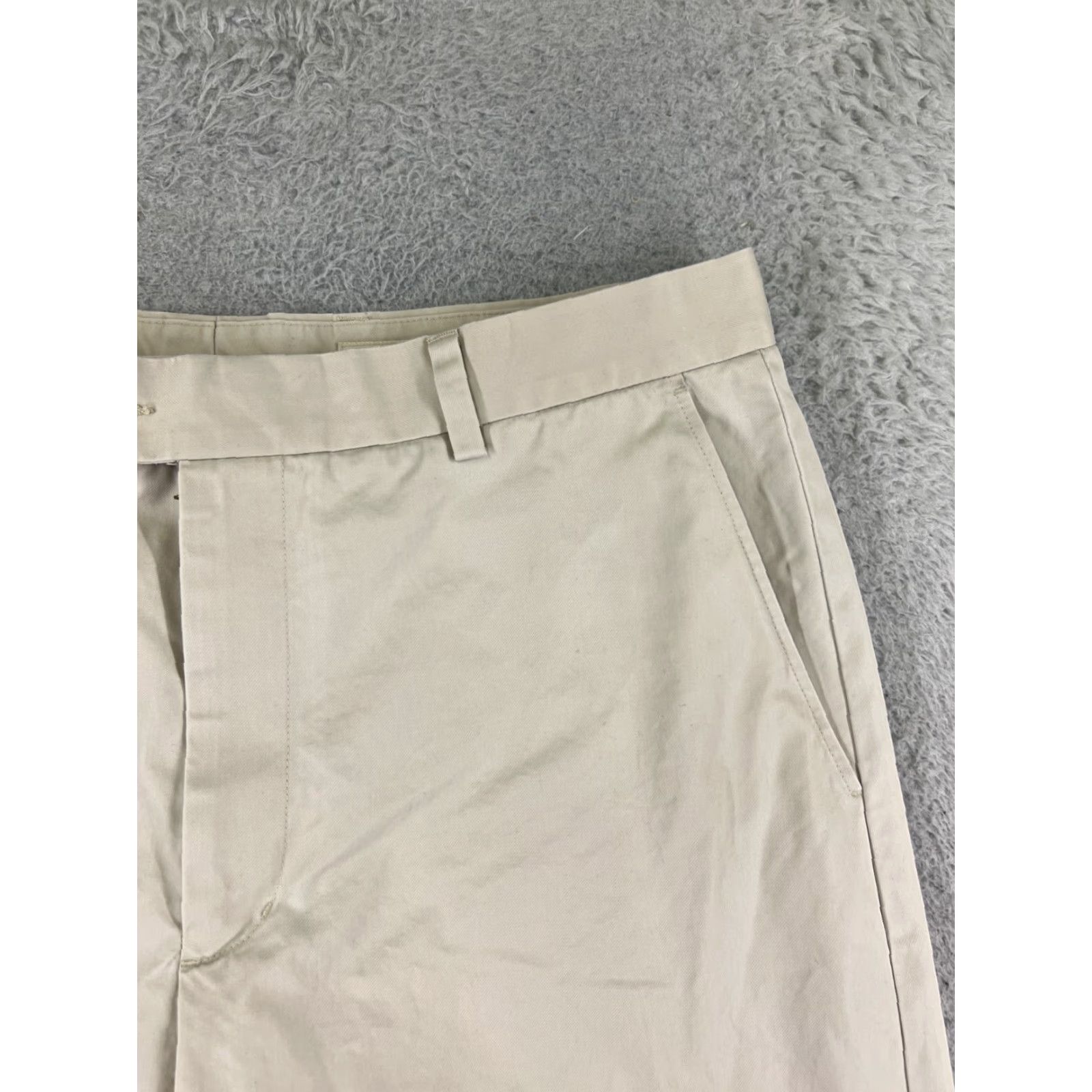 Nordstrom John W Nordstrom Shorts Mens 35 Beige Khaki Golf 100% Supima Cotton Golfer - Chino, Lightweight, Casual, Travel, Workwear - Beige Mens 35 Size US 35 - 5 Thumbnail