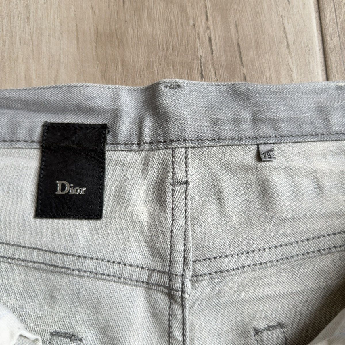 Dior Homme SS2006 Hedi Slimane Light Grey Skinny Denim Jeans Size US 28 / EU 44 - 9 Thumbnail