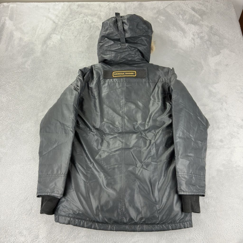 Canada Goose Vintage Canada Goose Women's Sz S Down Black Parka Jacket Size S / US 4 / IT 40 - 8 Thumbnail
