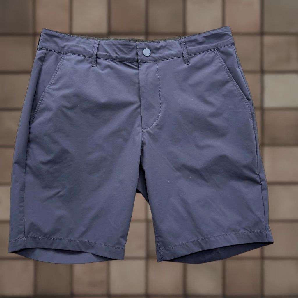 Vintage AG Adriano Goldschmied McKenzie Shorts Mens 33 Blue Slim 9 Inseam Athletic Size US 33 - 1 Thumbnail