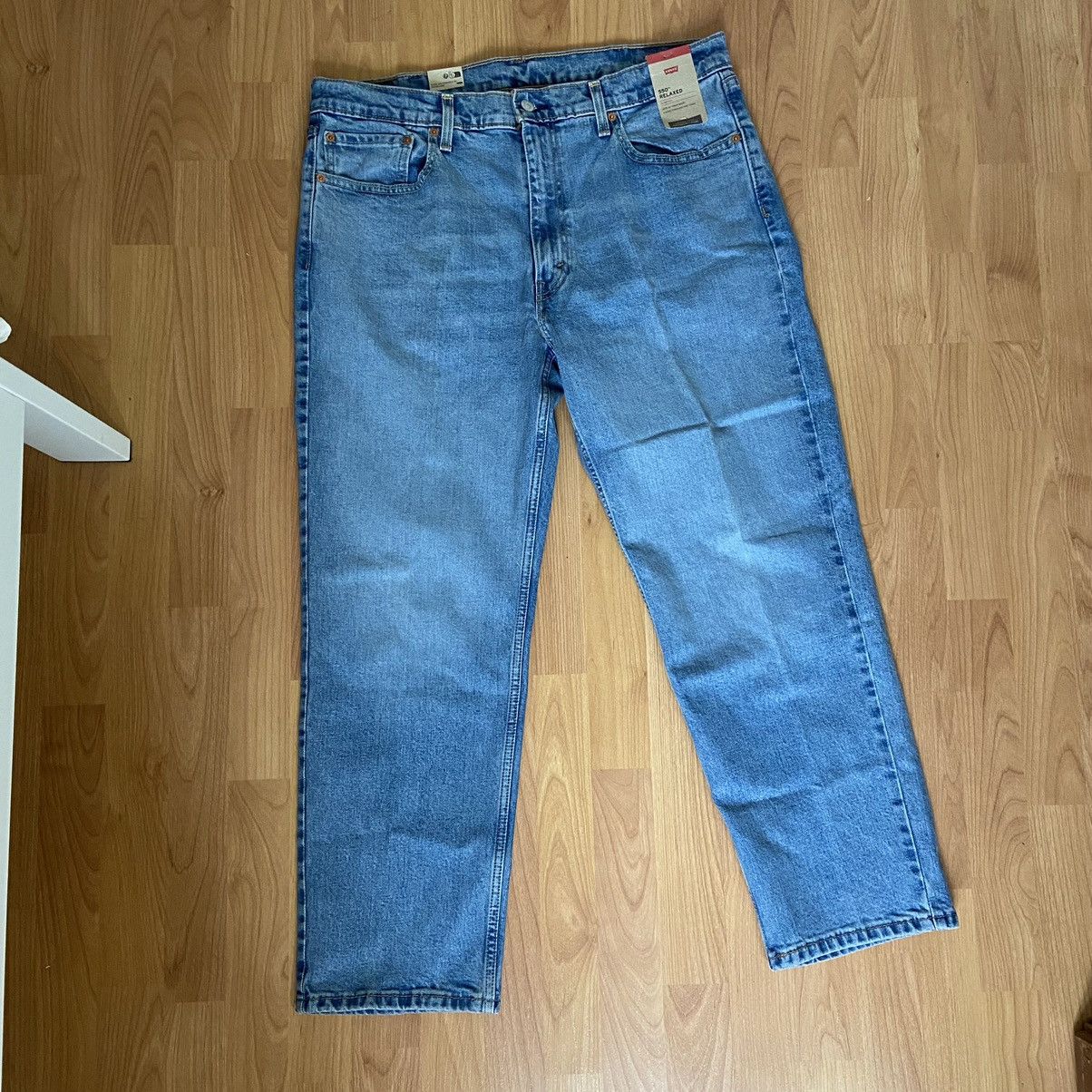 Levi's NWT Levi’s Men’s 550 Relaxed Jeans Size 38x29 Size US 38 / EU 54 - 2 Thumbnail