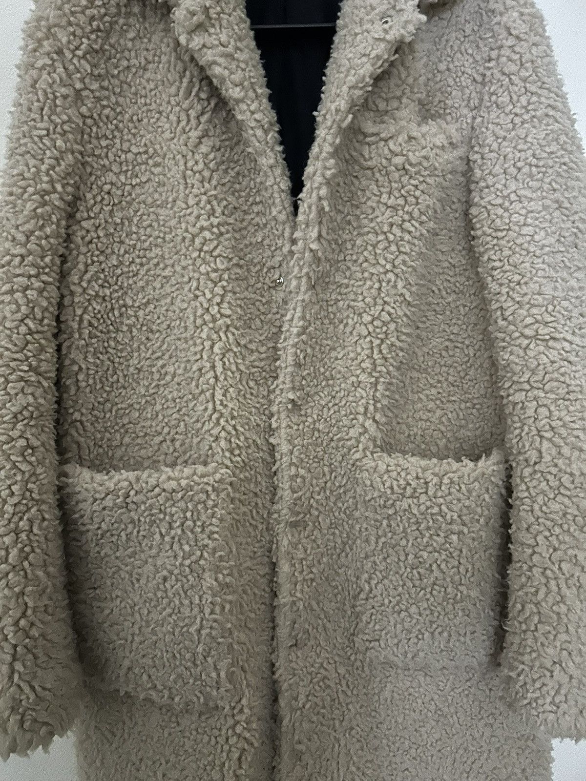1017 ALYX 9SM 1017 ALYX 9SM POLAR COAT Size US L / EU 52-54 / 3 - 8 Thumbnail