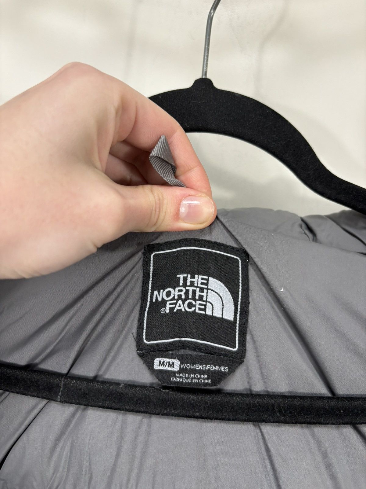The North Face The North Face McMurdo Women’s Fur Hooded Black Down Jacket Size M / US 6-8 / IT 42-44 - 15 Thumbnail